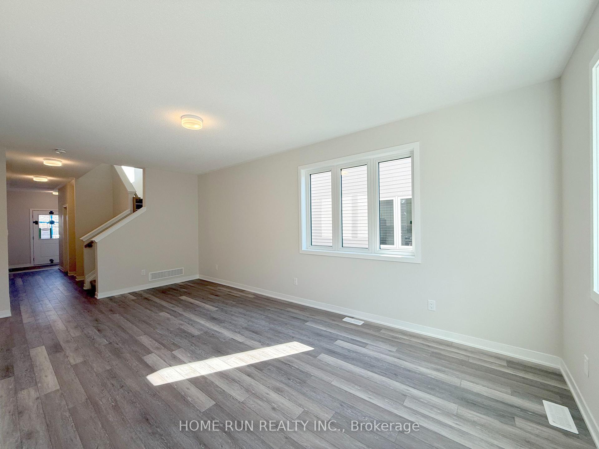 Photo 13 of 511 Brigatine Avenue, Ottawa, Stittsville (North) — HOMEH
