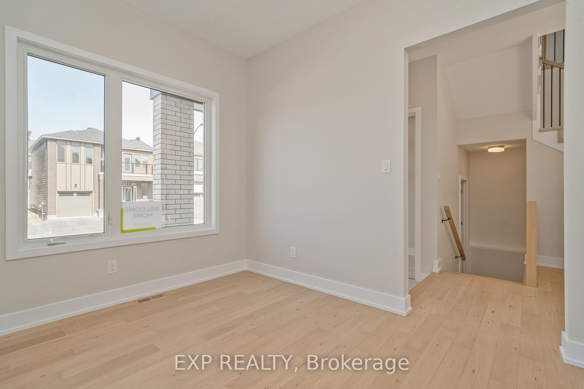 Photo 4 of 402 Euphoria Crescent E, Ottawa, Barrhaven - Heritage Park — HOMEH