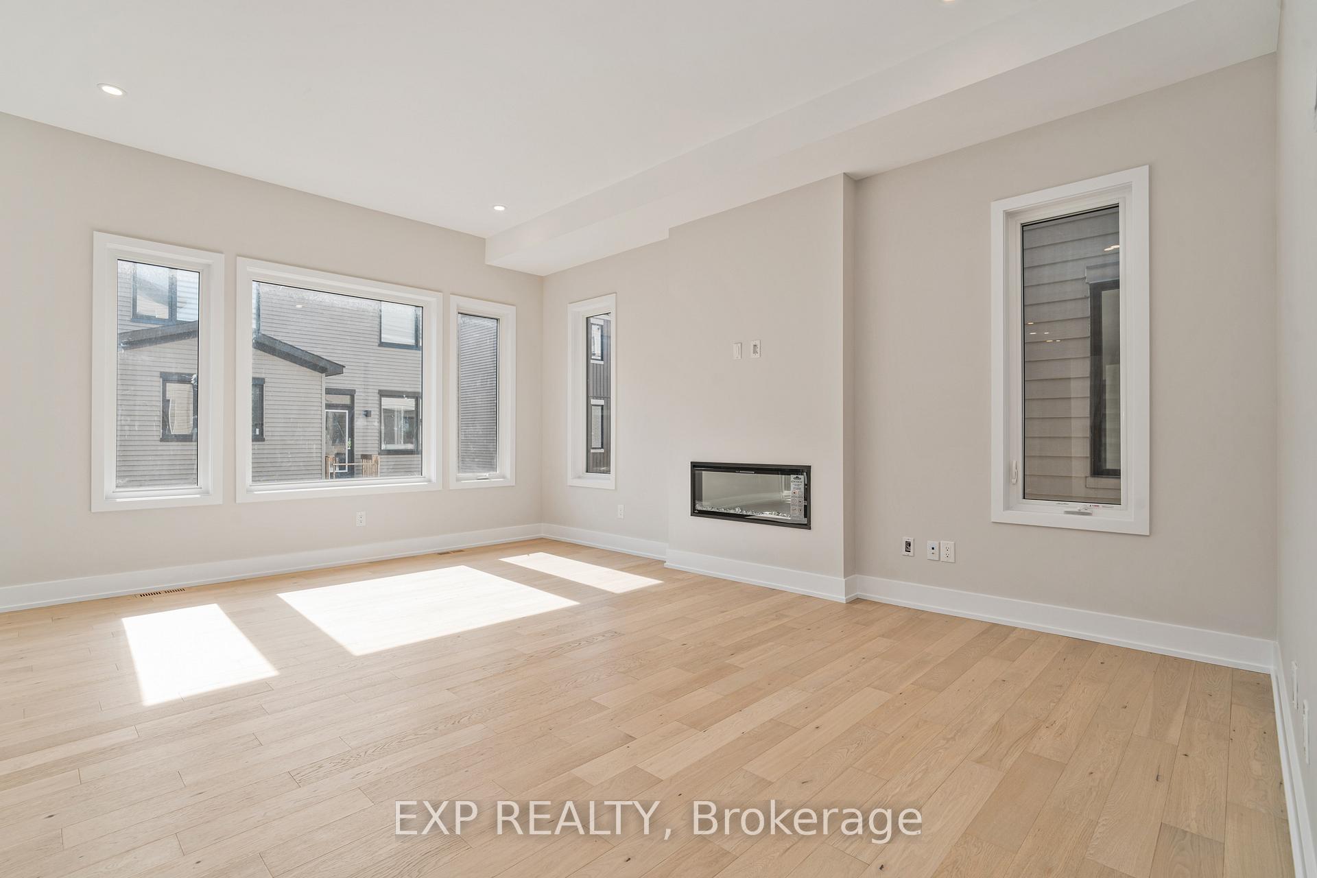 Photo 5 of 402 Euphoria Crescent E, Ottawa, Barrhaven - Heritage Park — HOMEH