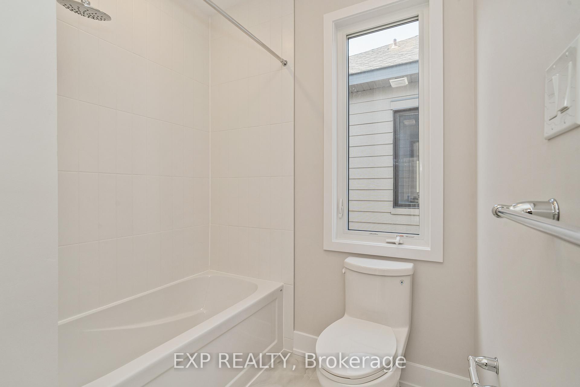 Photo 13 of 402 Euphoria Crescent E, Ottawa, Barrhaven - Heritage Park — HOMEH
