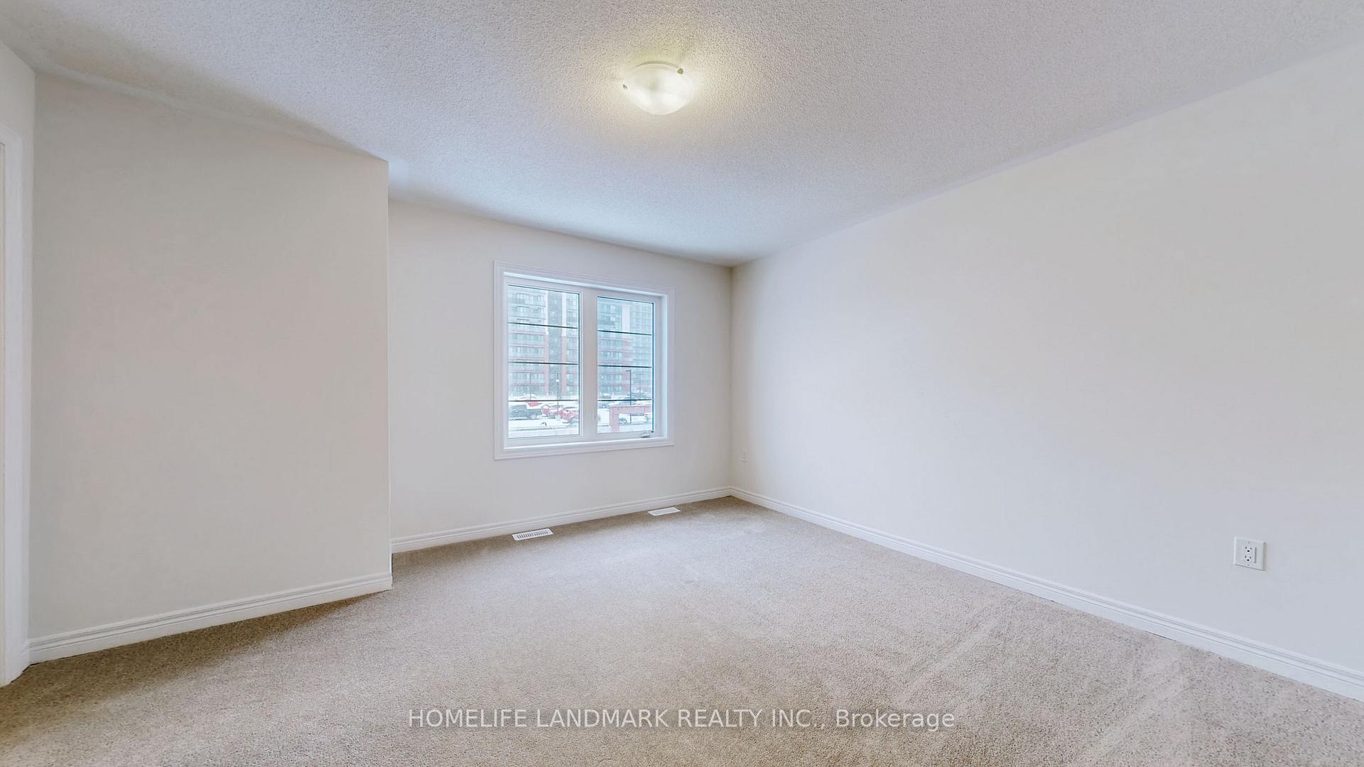 Photo 40 of 105 Air Dancer Crescent, Oshawa, Windfields — HOMEH