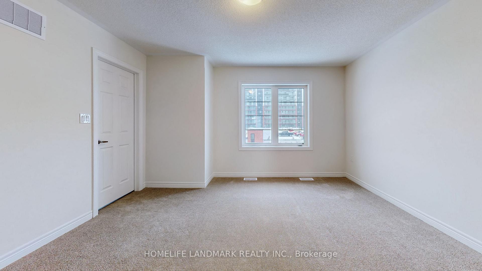 Photo 25 of 105 Air Dancer Crescent, Oshawa, Windfields — HOMEH