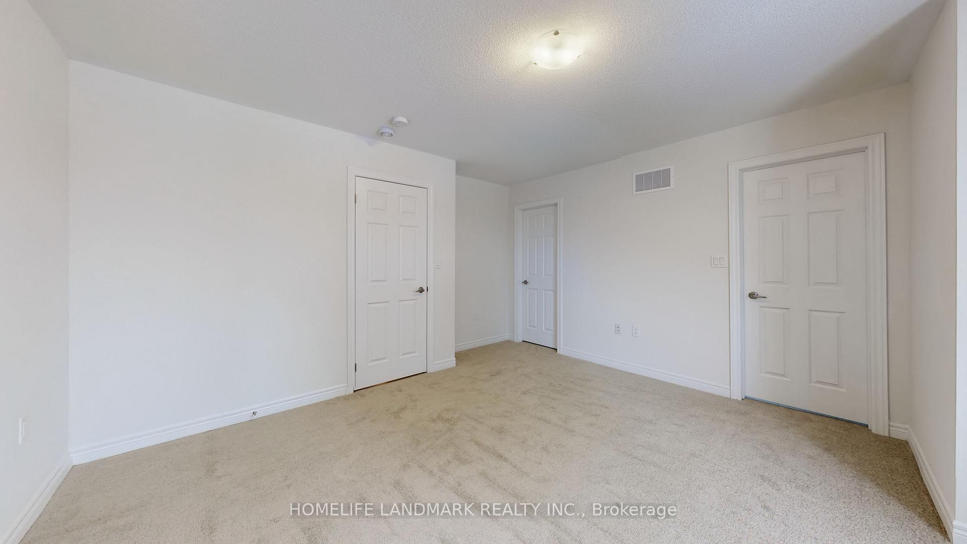 Photo 39 of 105 Air Dancer Crescent, Oshawa, Windfields — HOMEH