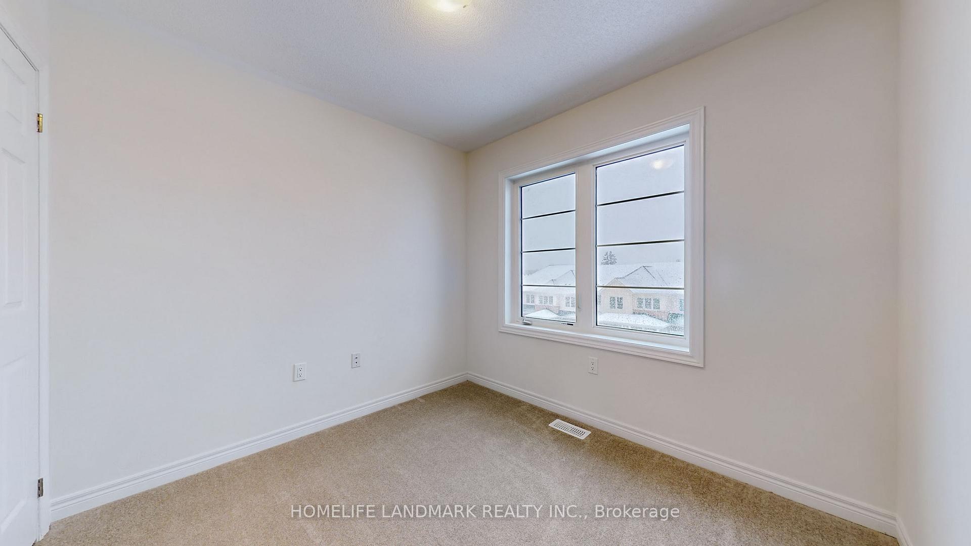 Photo 15 of 105 Air Dancer Crescent, Oshawa, Windfields — HOMEH