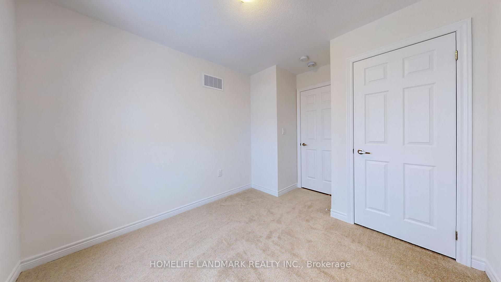 Photo 20 of 105 Air Dancer Crescent, Oshawa, Windfields — HOMEH