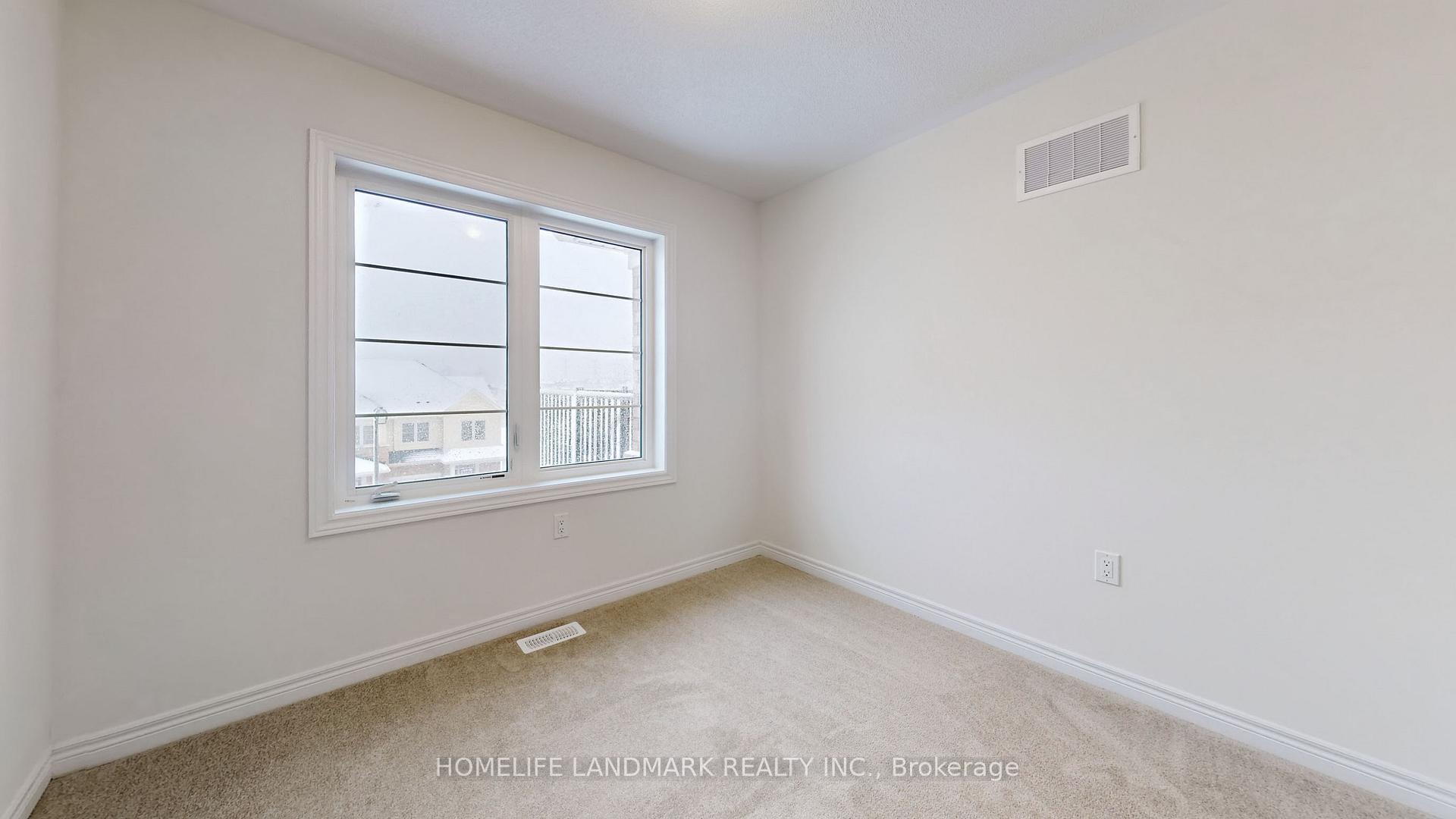 Photo 31 of 105 Air Dancer Crescent, Oshawa, Windfields — HOMEH