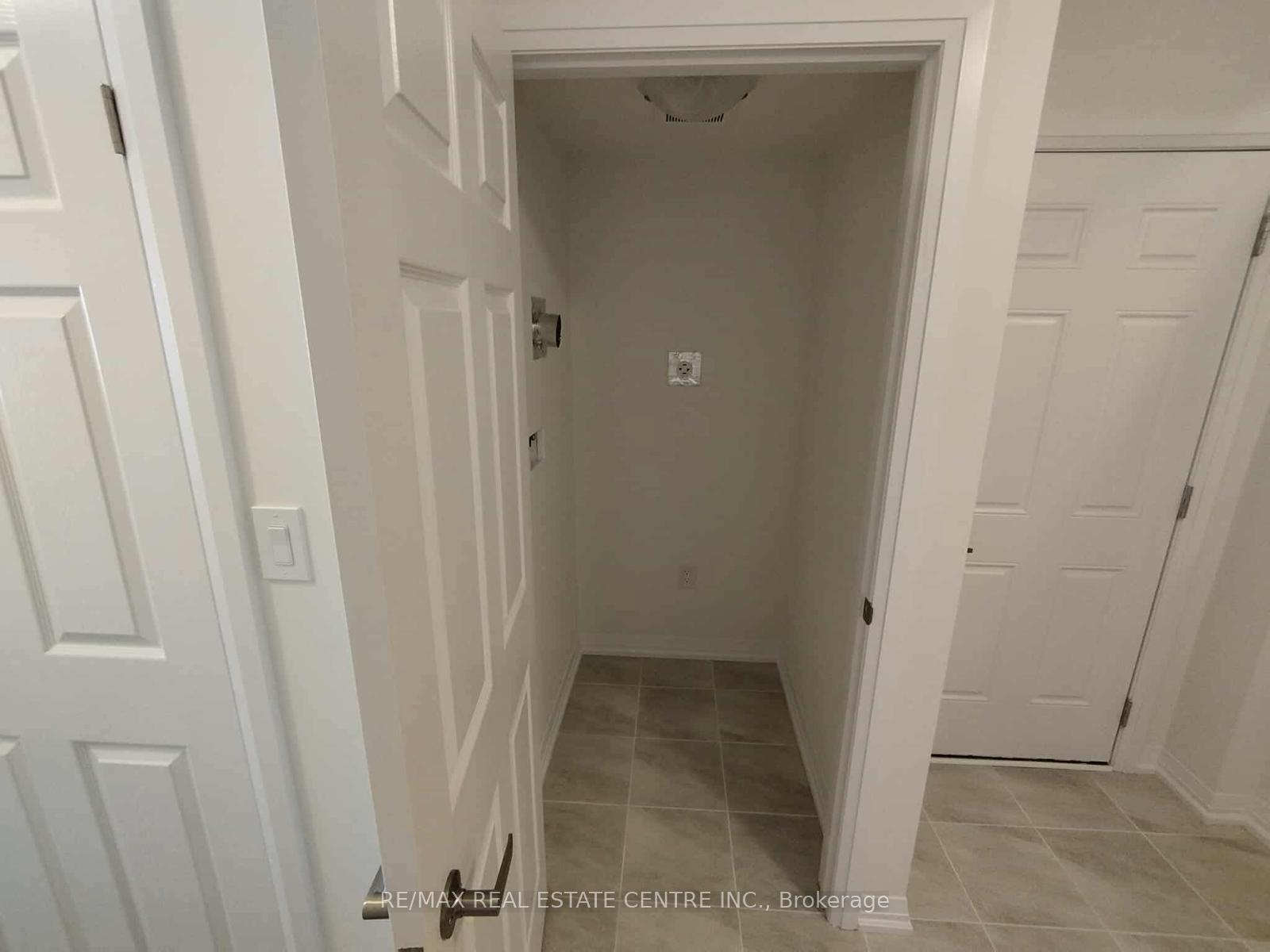 Photo 17 of 16 Kensingnton Road, Haldimand — HOMEH