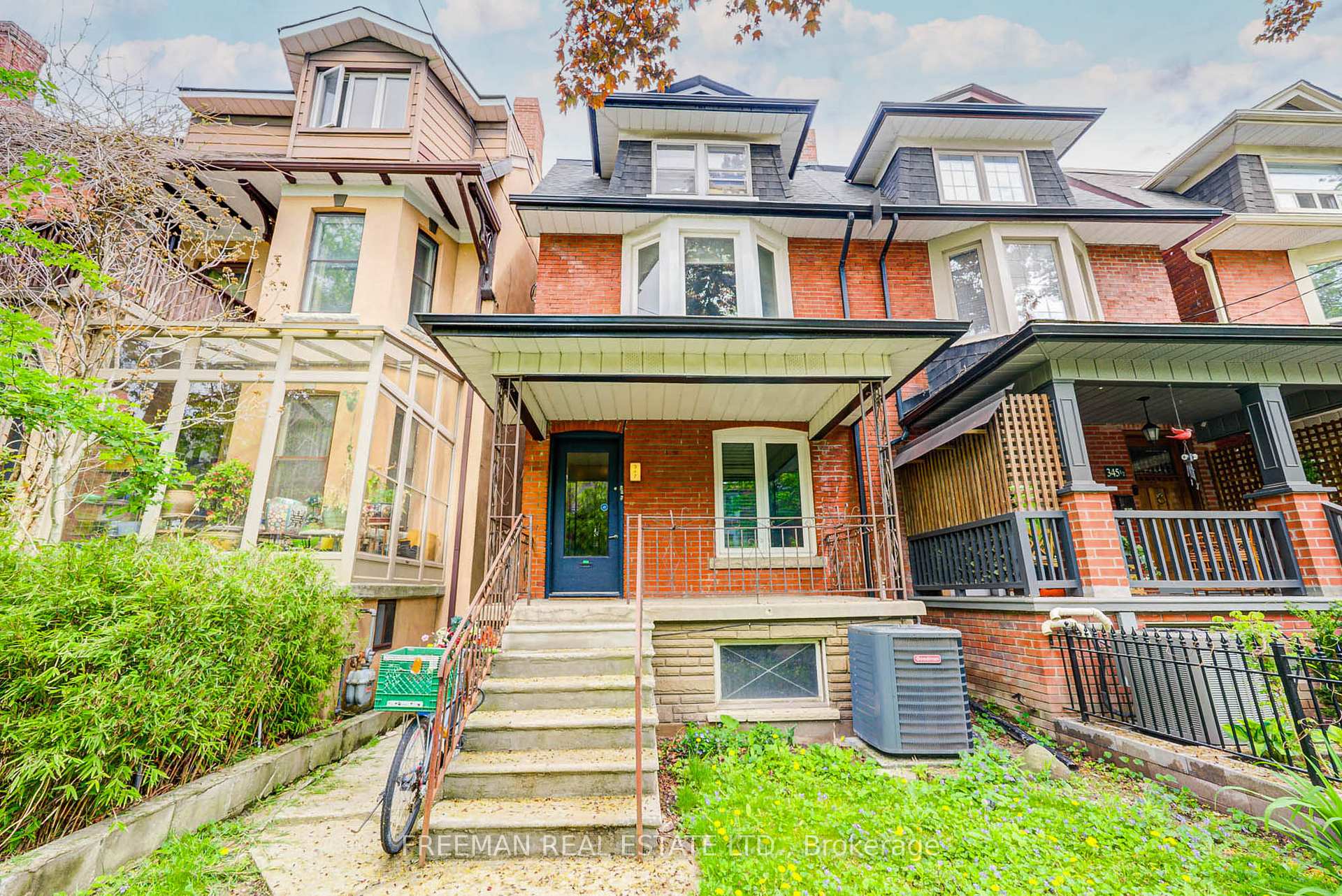 Photo 1 of Unit 2, 347 Markham Street, Toronto, Palmerston-Little Italy — HOMEH