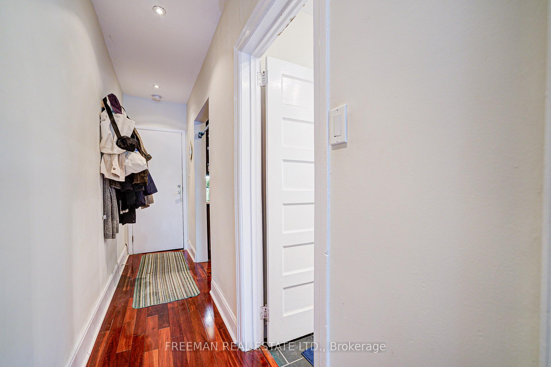 Photo 6 of Unit 2, 347 Markham Street, Toronto, Palmerston-Little Italy — HOMEH