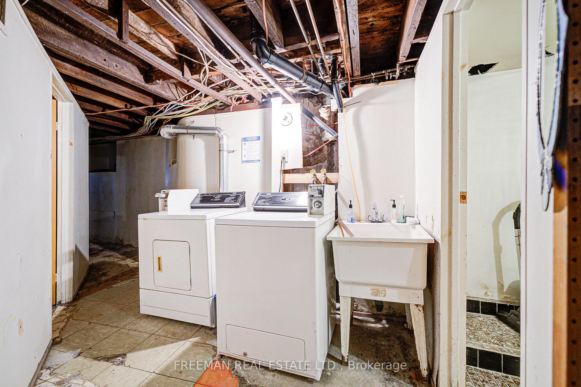 Photo 16 of Unit 2, 347 Markham Street, Toronto, Palmerston-Little Italy — HOMEH