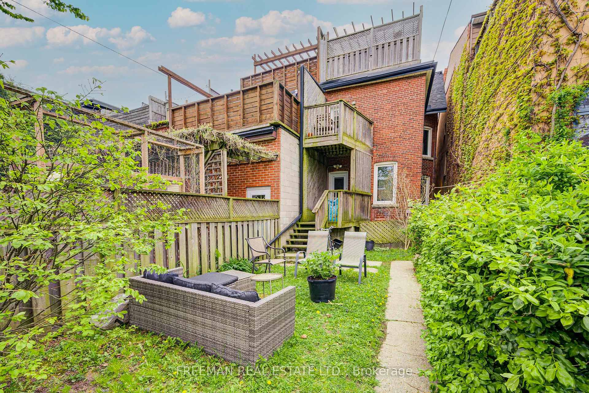 Photo 17 of Unit 2, 347 Markham Street, Toronto, Palmerston-Little Italy — HOMEH