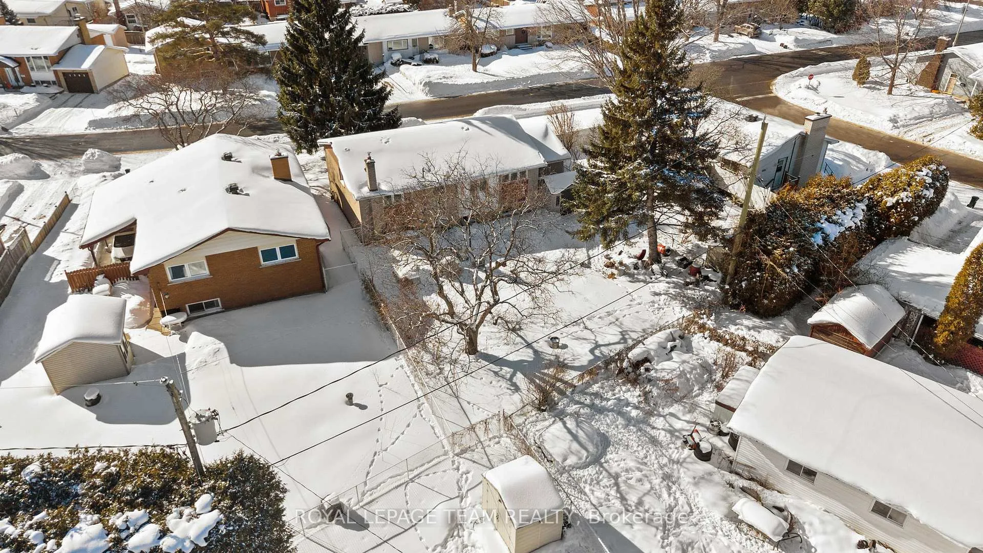 Photo 30 of 1377 Chartrand Avenue, Ottawa, Bilberry Creek/Queenswood Heights — HOMEH