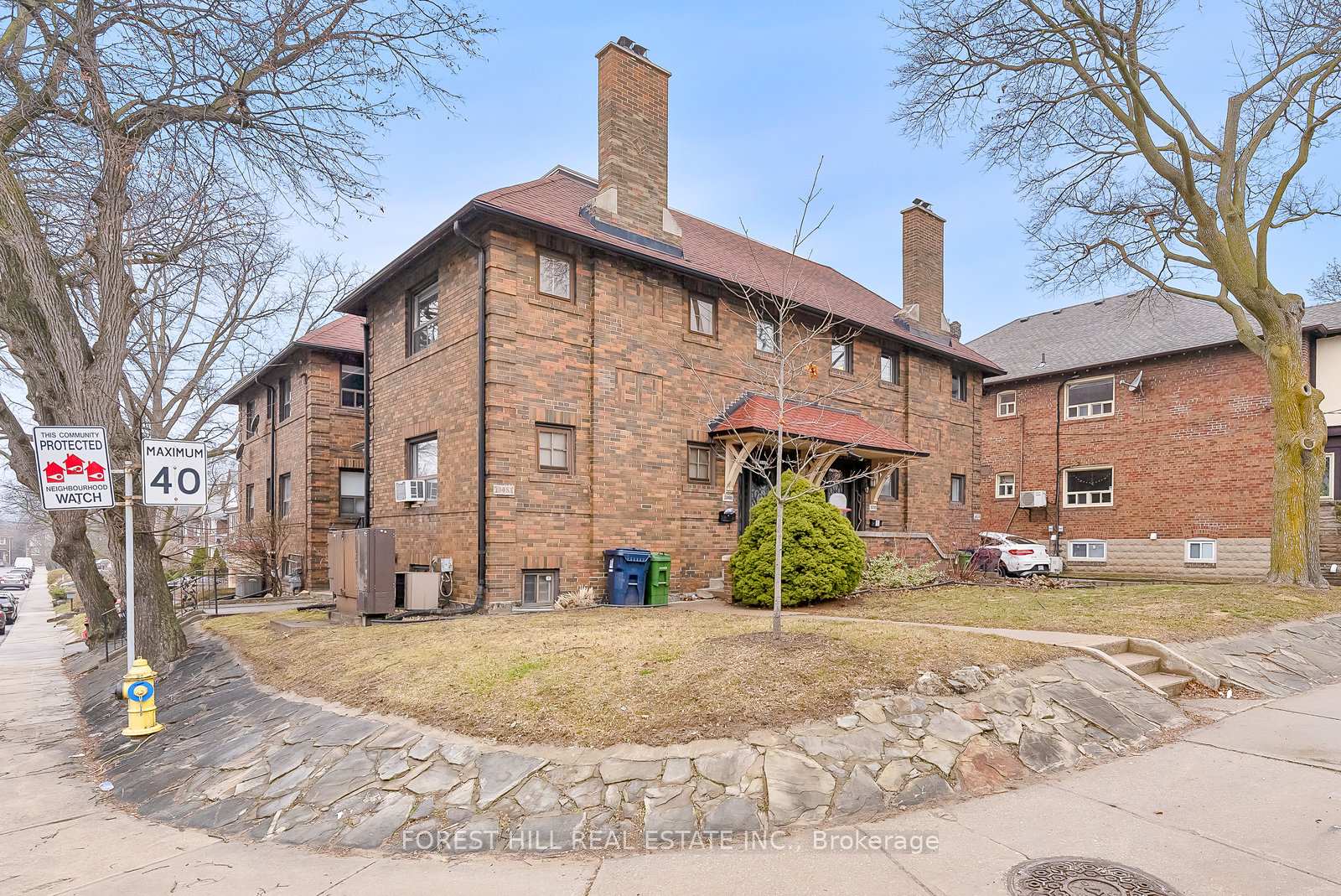 Photo 3 of Unit Unit A, 1068 Avenue Road, Toronto, Lawrence Park South — HOMEH