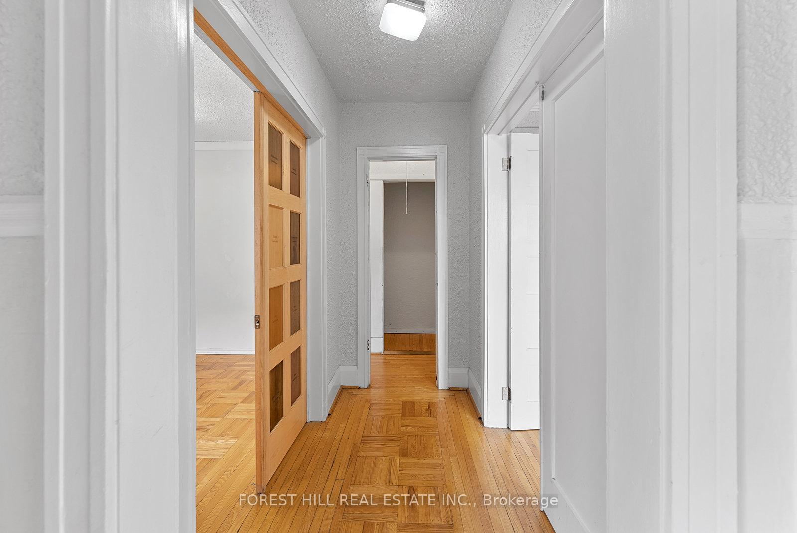 Photo 8 of Unit Unit A, 1068 Avenue Road, Toronto, Lawrence Park South — HOMEH