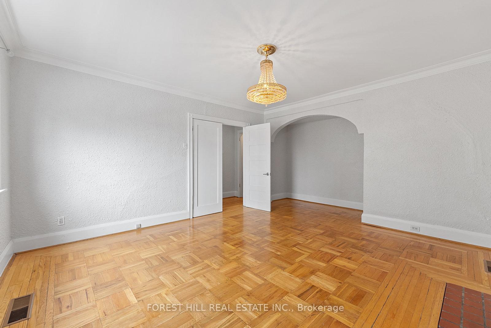 Photo 25 of Unit Unit A, 1068 Avenue Road, Toronto, Lawrence Park South — HOMEH