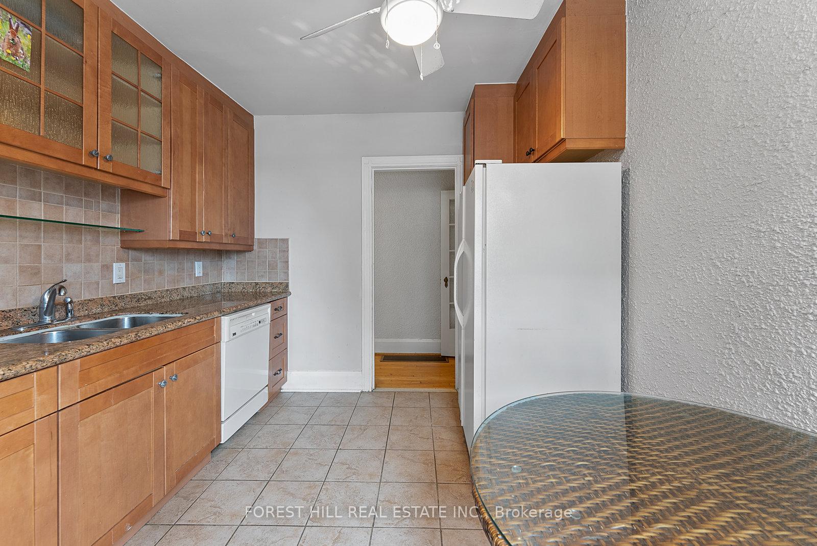 Photo 14 of Unit Unit A, 1068 Avenue Road, Toronto, Lawrence Park South — HOMEH