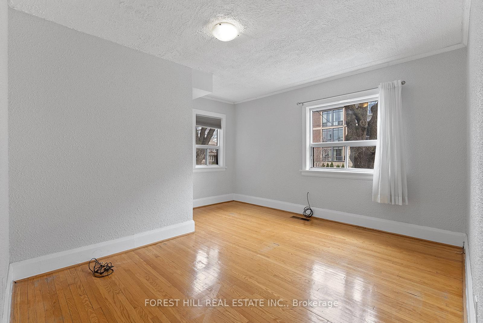 Photo 23 of Unit Unit A, 1068 Avenue Road, Toronto, Lawrence Park South — HOMEH