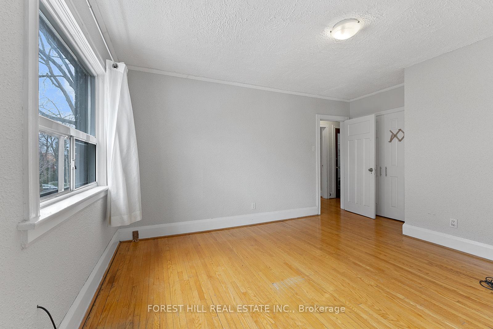 Photo 15 of Unit Unit A, 1068 Avenue Road, Toronto, Lawrence Park South — HOMEH