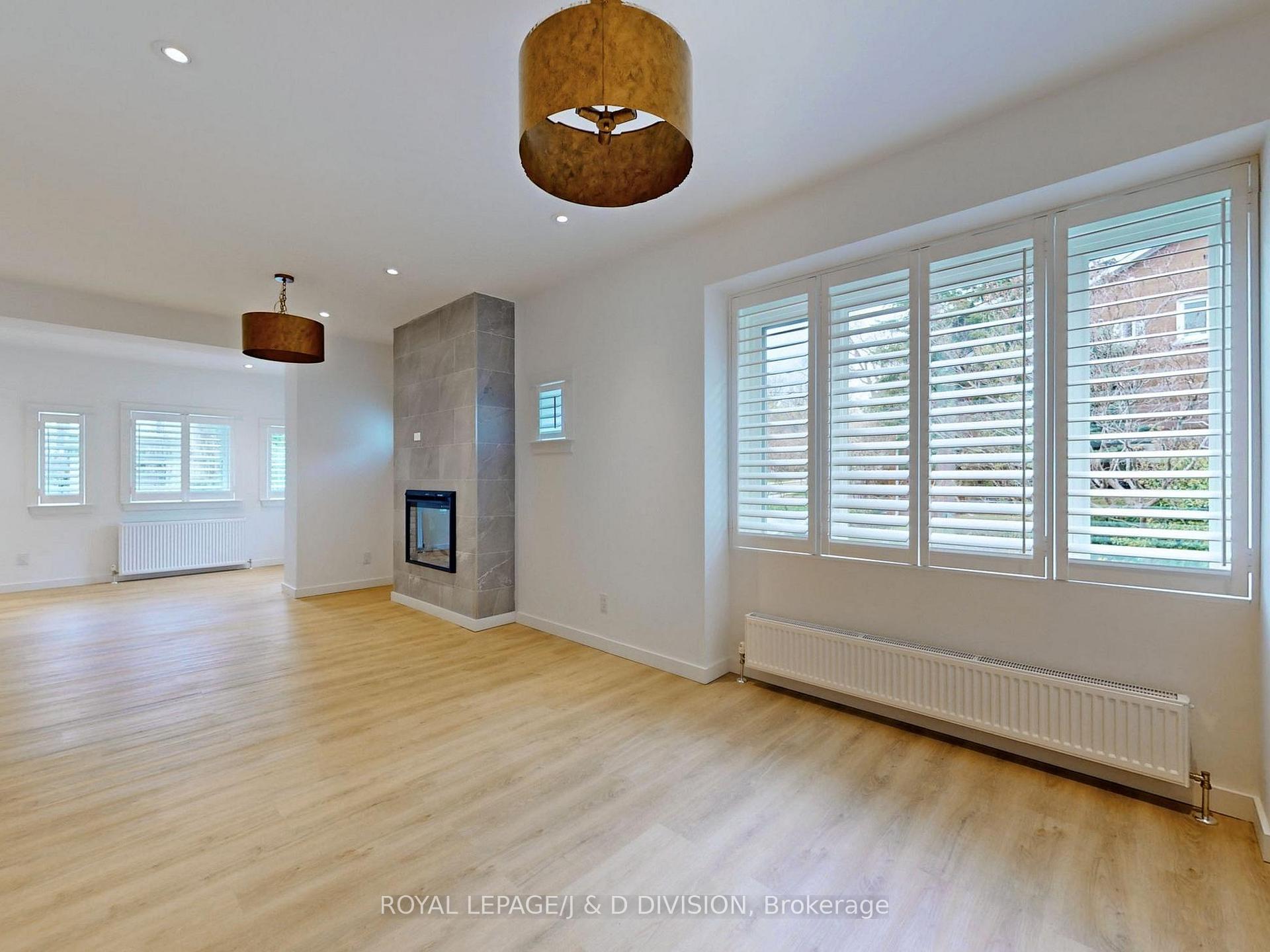 Photo 3 of Unit 2, 17 Humewood Drive, Toronto, Humewood-Cedarvale — HOMEH