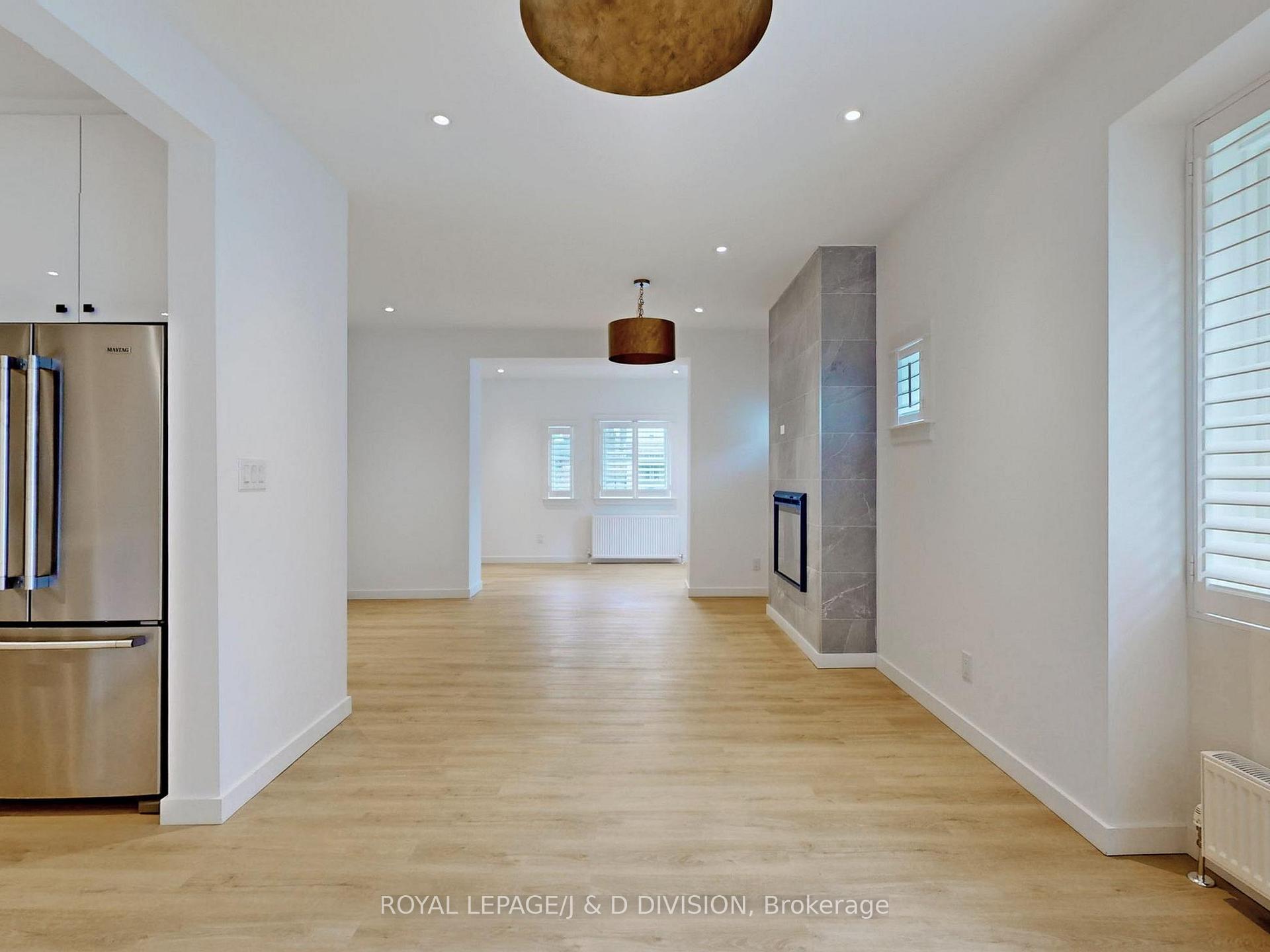 Photo 2 of Unit 2, 17 Humewood Drive, Toronto, Humewood-Cedarvale — HOMEH