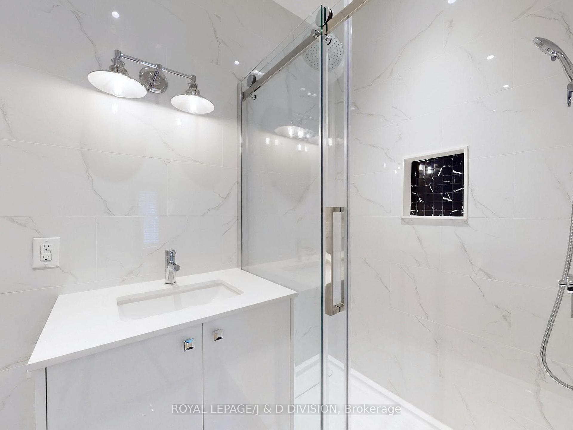 Photo 36 of Unit 2, 17 Humewood Drive, Toronto, Humewood-Cedarvale — HOMEH