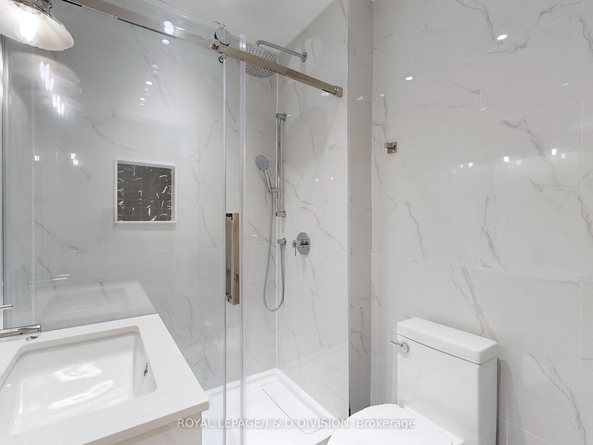 Photo 20 of Unit 2, 17 Humewood Drive, Toronto, Humewood-Cedarvale — HOMEH