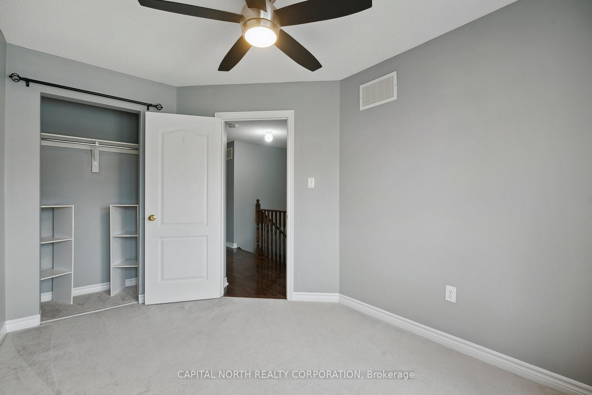 Photo 10 of 36 Lancaster Court, Barrie, Innis-Shore — HOMEH