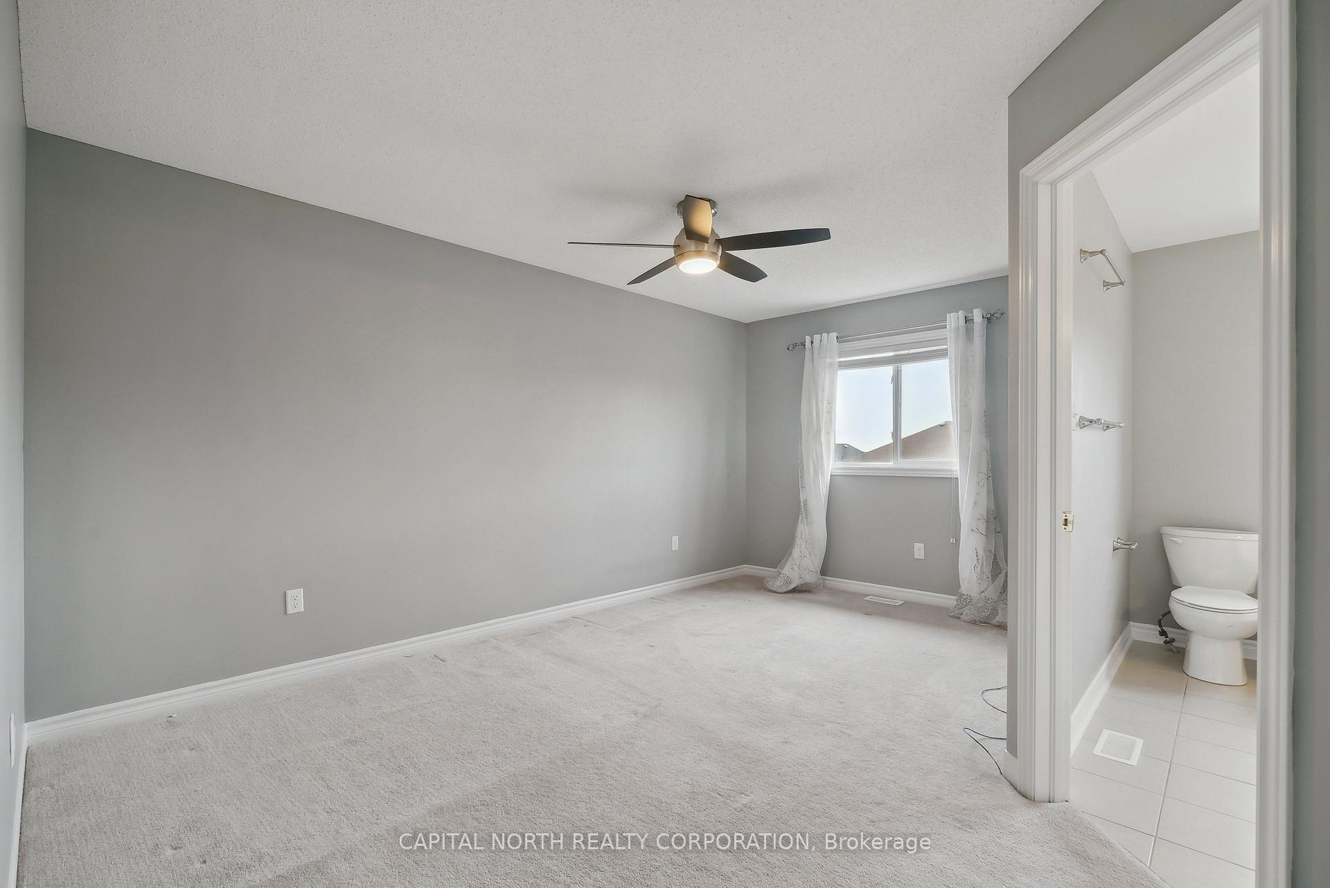 Photo 9 of 36 Lancaster Court, Barrie, Innis-Shore — HOMEH