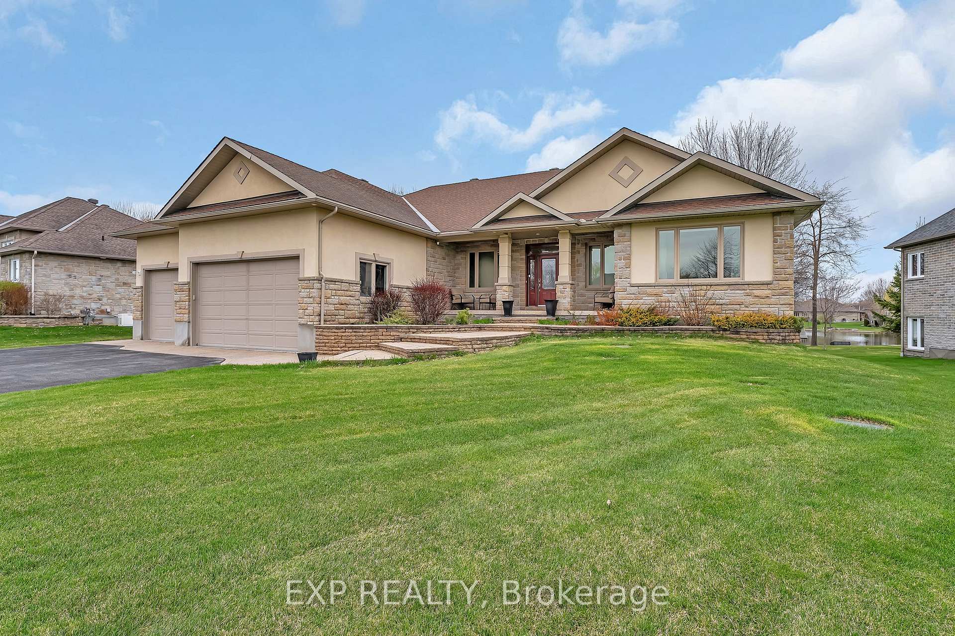 Front of 6703 Suncrest Drive