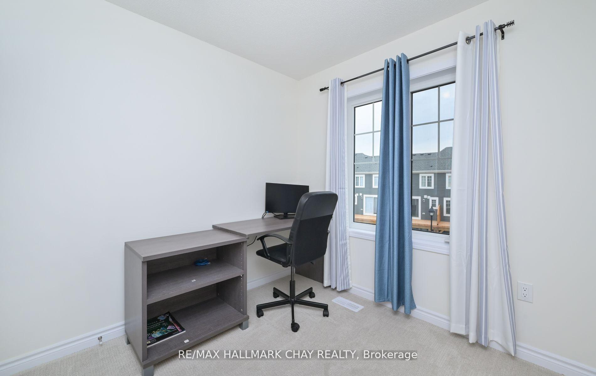 Photo 3 of 22 Abby Drive, Wasaga Beach — HOMEH