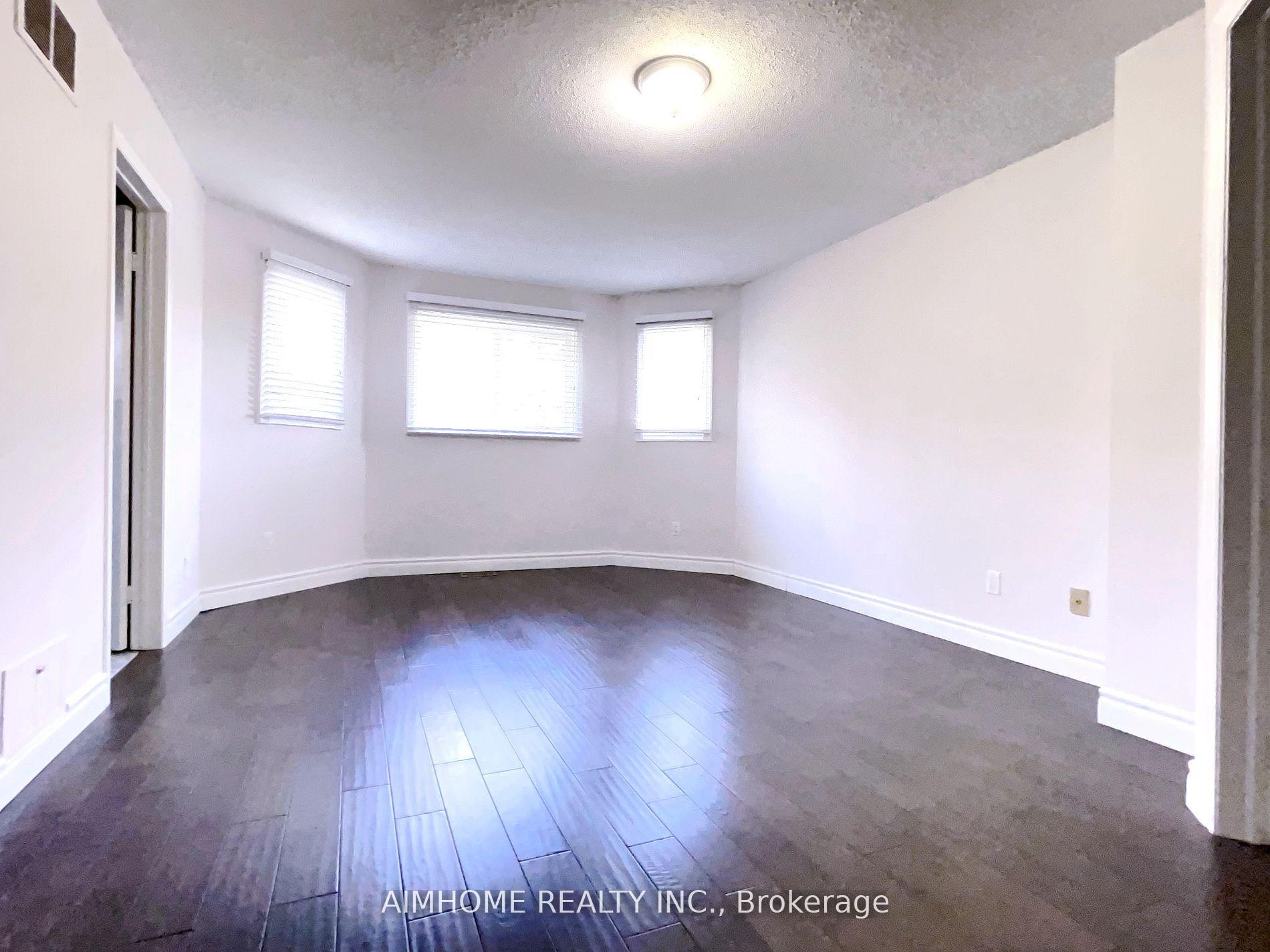 Photo 8 of 104 Beck Drive, Markham, Raymerville — HOMEH