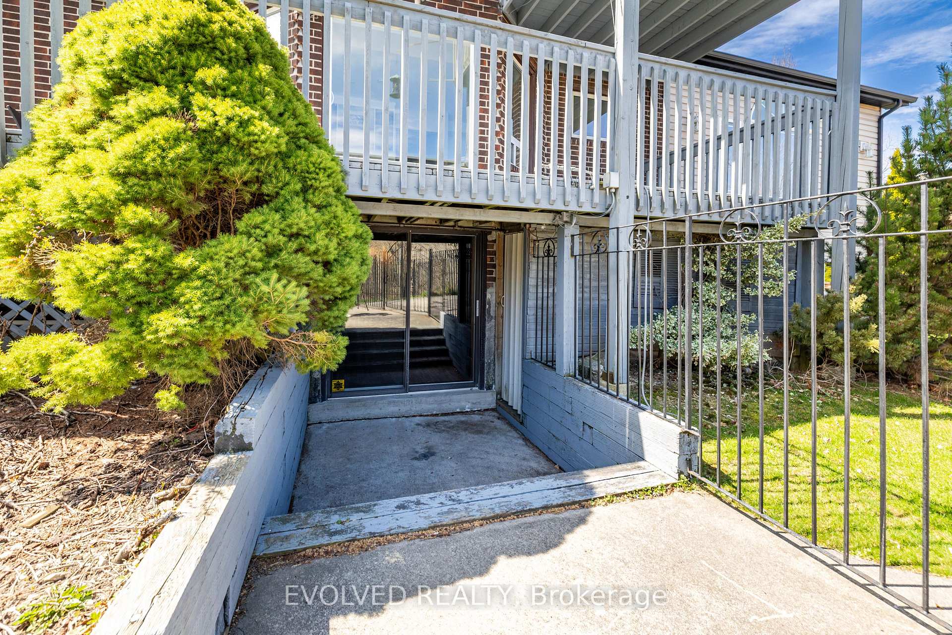 Photo 19 of Unit Lower level, 40 Rosemount Avenue, Markham, Thornhill — HOMEH
