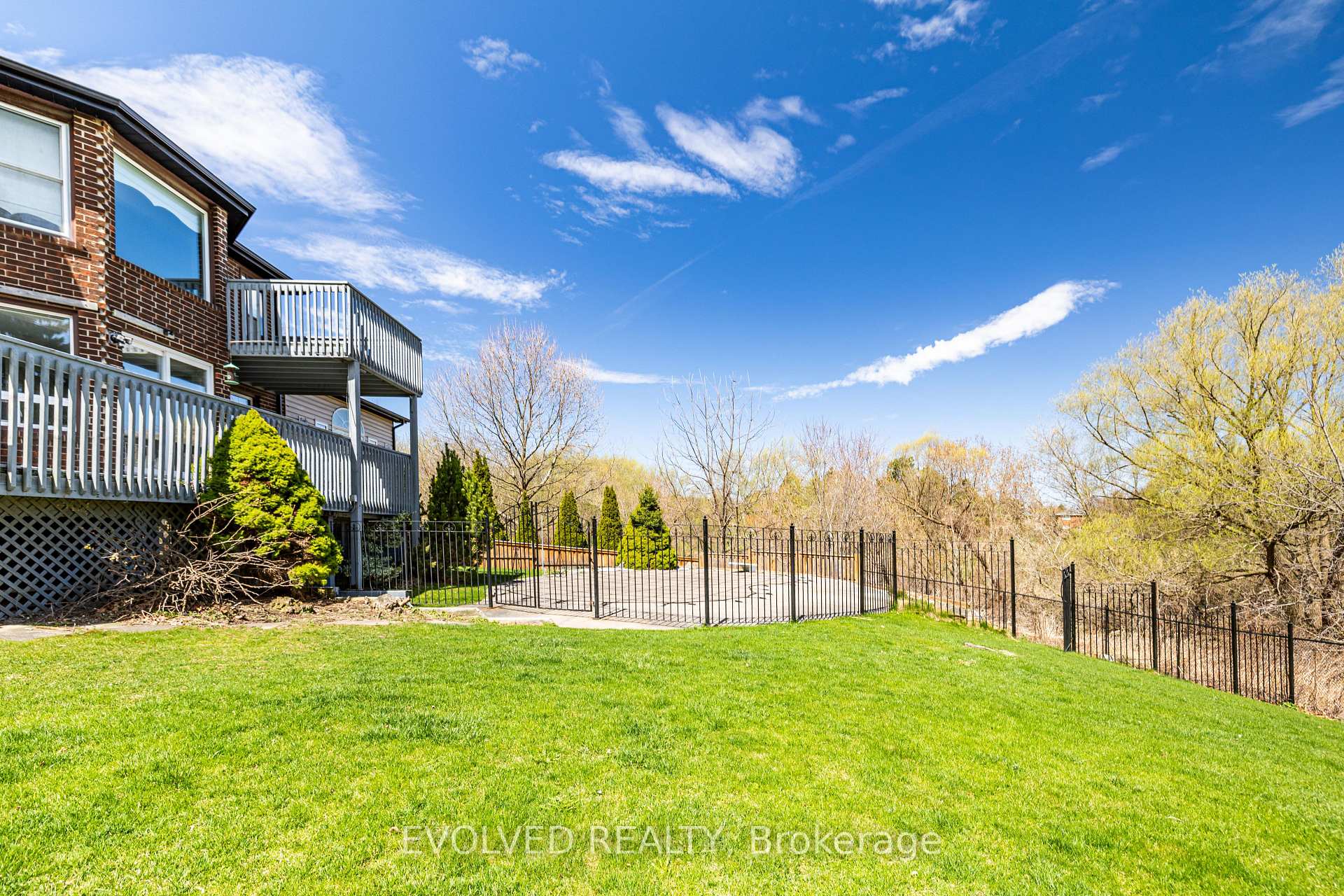 Photo 23 of Unit Lower level, 40 Rosemount Avenue, Markham, Thornhill — HOMEH