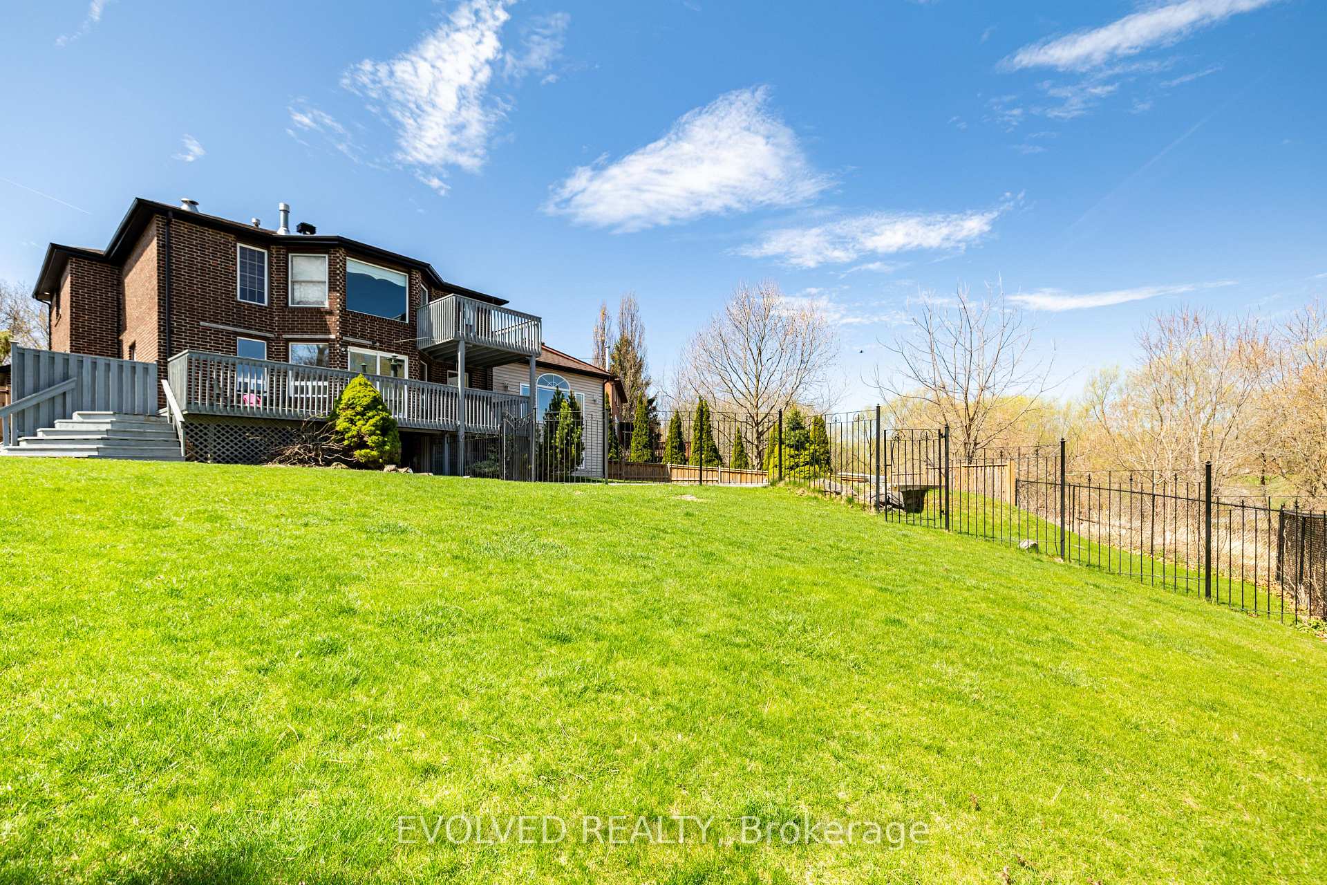Photo 13 of Unit Lower level, 40 Rosemount Avenue, Markham, Thornhill — HOMEH