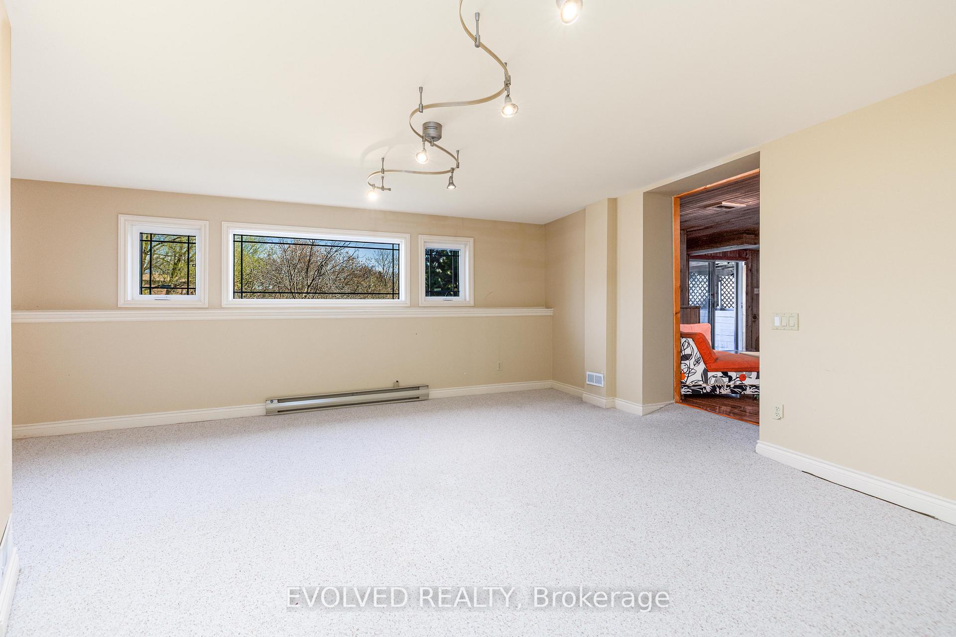 Photo 9 of Unit Lower level, 40 Rosemount Avenue, Markham, Thornhill — HOMEH