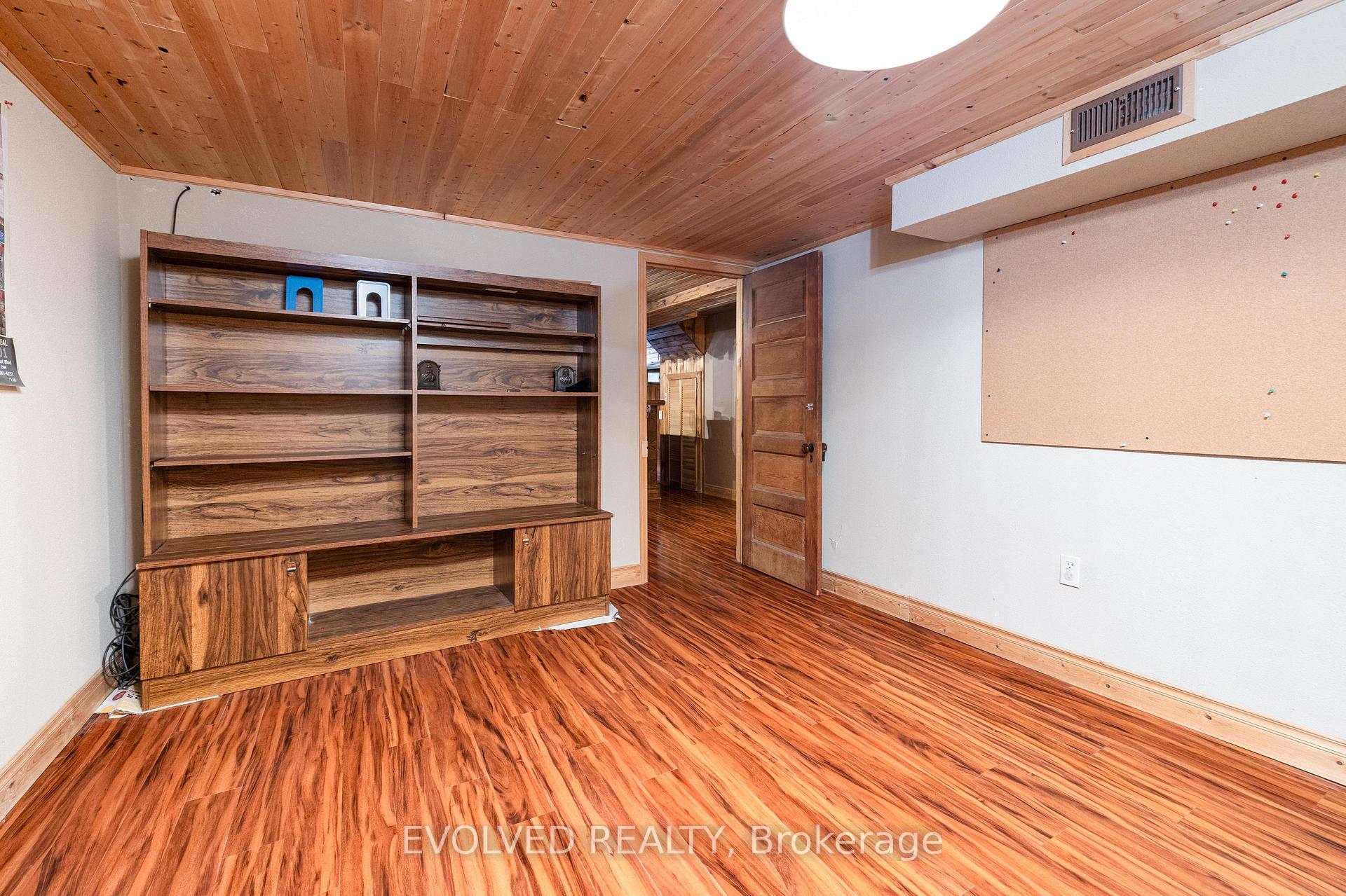 Photo 11 of Unit Lower level, 40 Rosemount Avenue, Markham, Thornhill — HOMEH