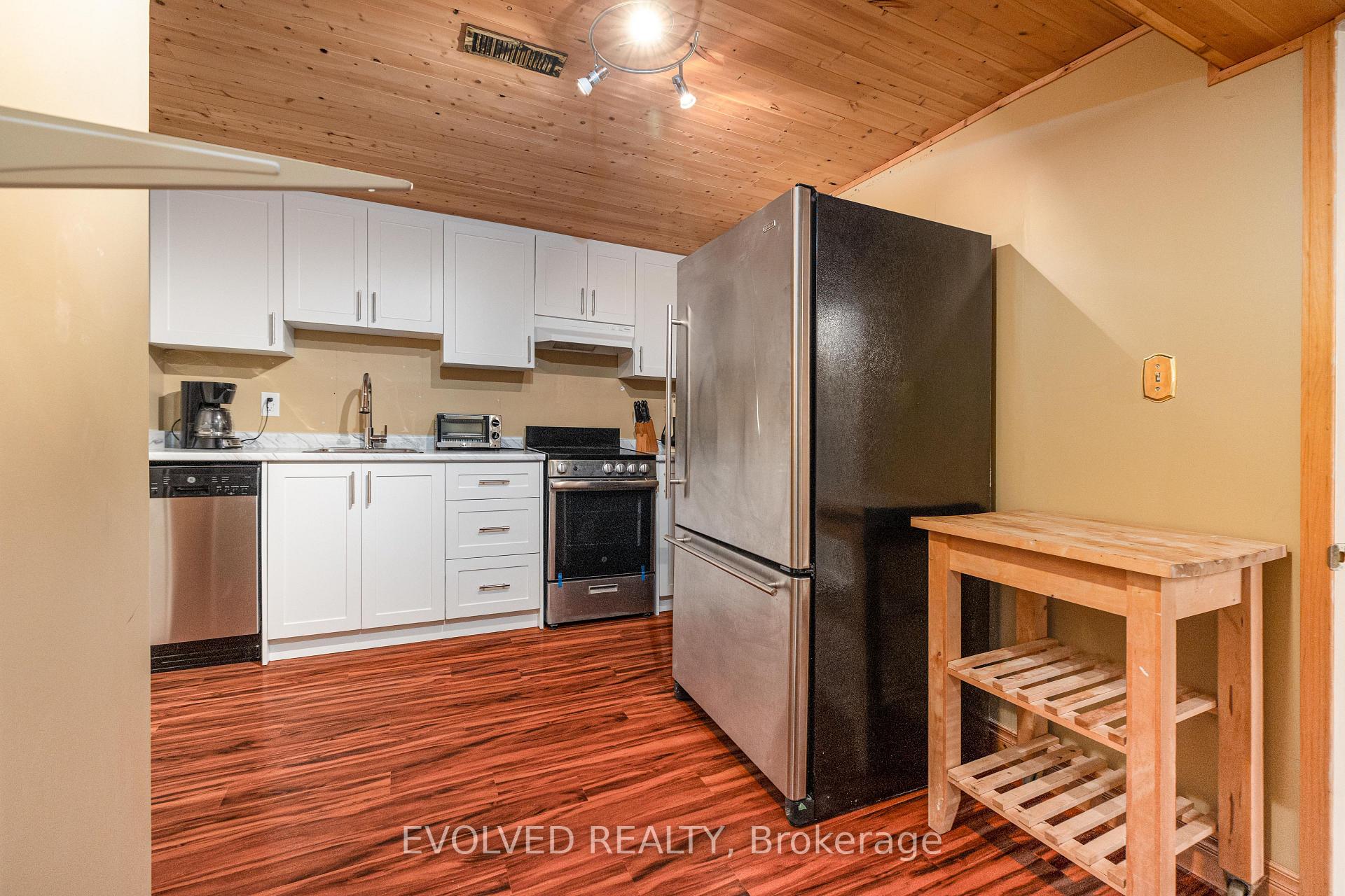 Photo 18 of Unit Lower level, 40 Rosemount Avenue, Markham, Thornhill — HOMEH