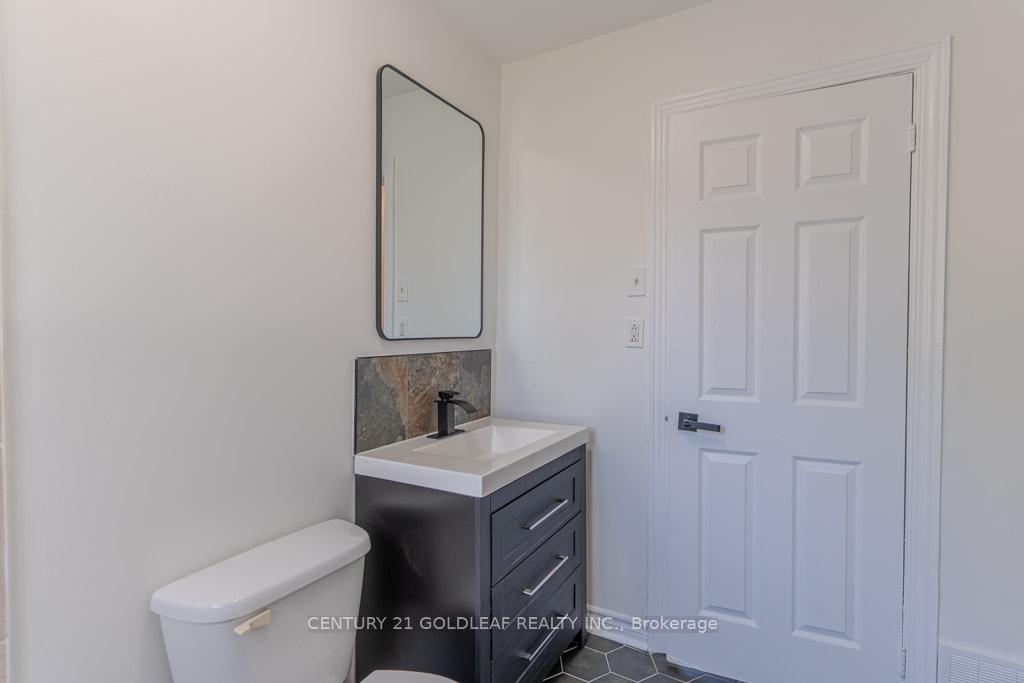 Photo 13 of Unit Unit 2, 361 Gougeon Street, Ottawa, Vanier — HOMEH