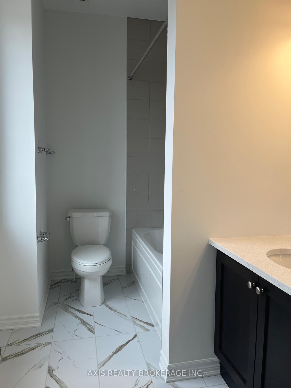 Photo 10 of 371 Reid Drive, Barrie, Rural Barrie Southeast — HOMEH