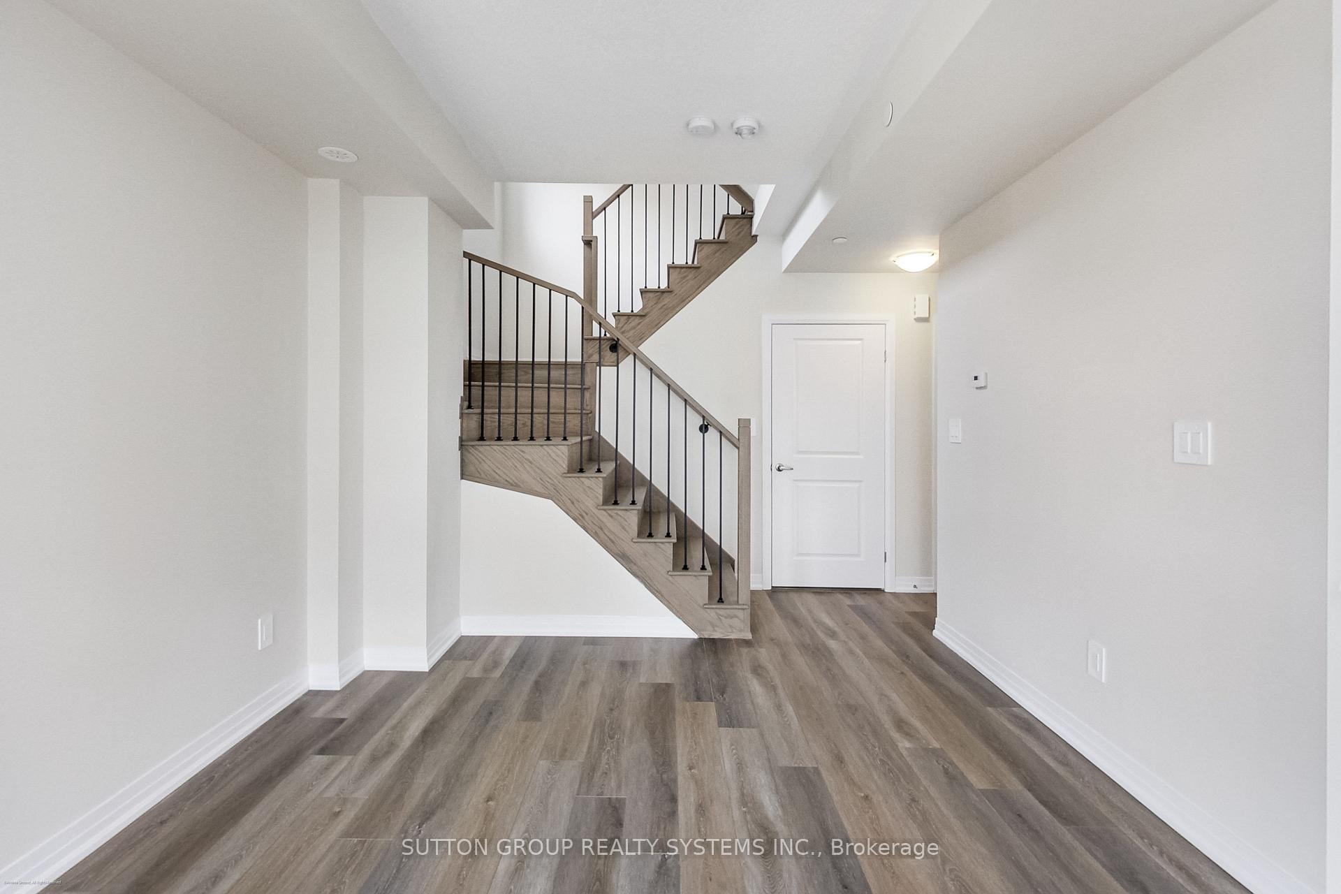 Photo 6 of Unit 102, 1593 Rose Way, Milton, Cobban — HOMEH
