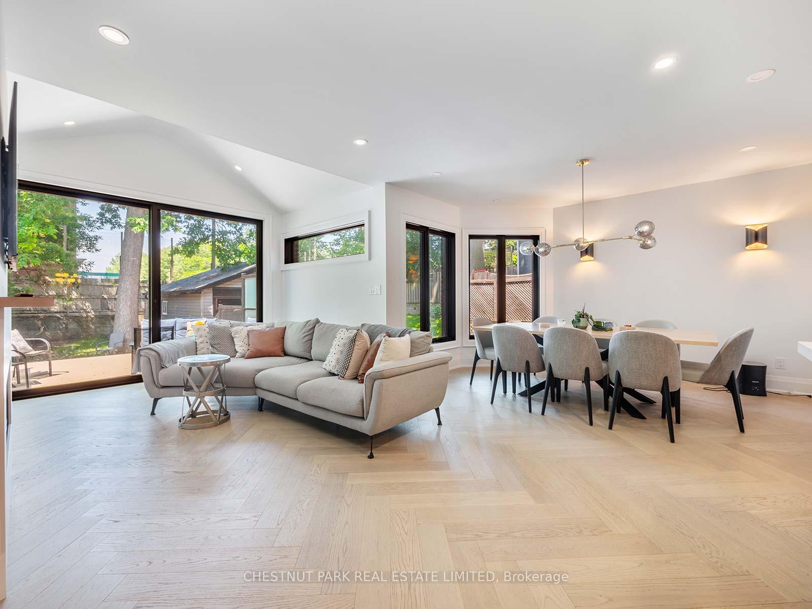 Photo 11 of 14 Southwood Drive, Toronto, The Beaches — HOMEH