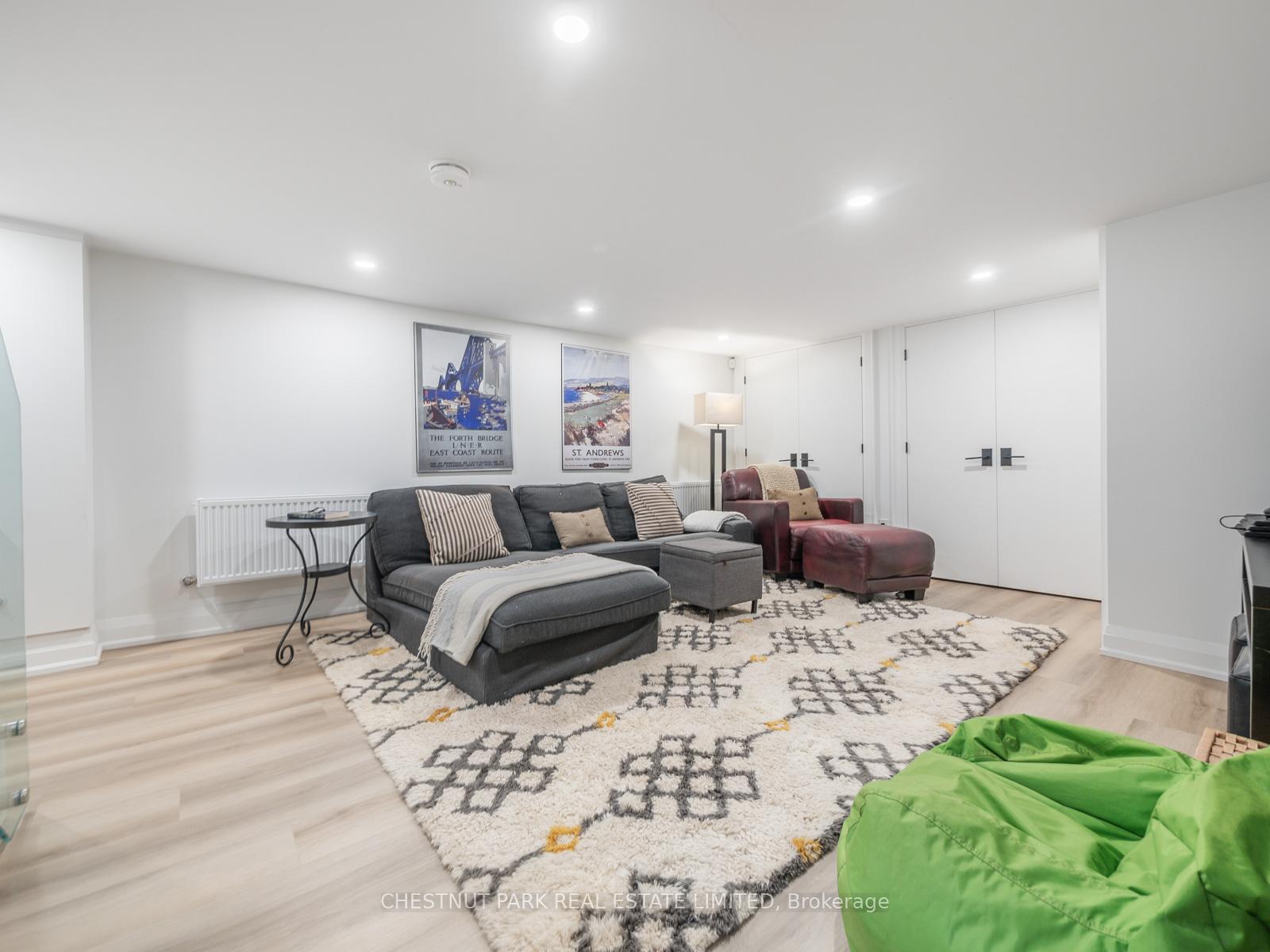 Photo 27 of 14 Southwood Drive, Toronto, The Beaches — HOMEH