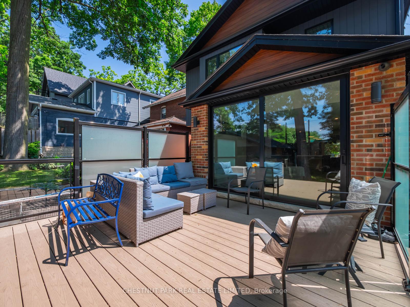 Photo 7 of 14 Southwood Drive, Toronto, The Beaches — HOMEH