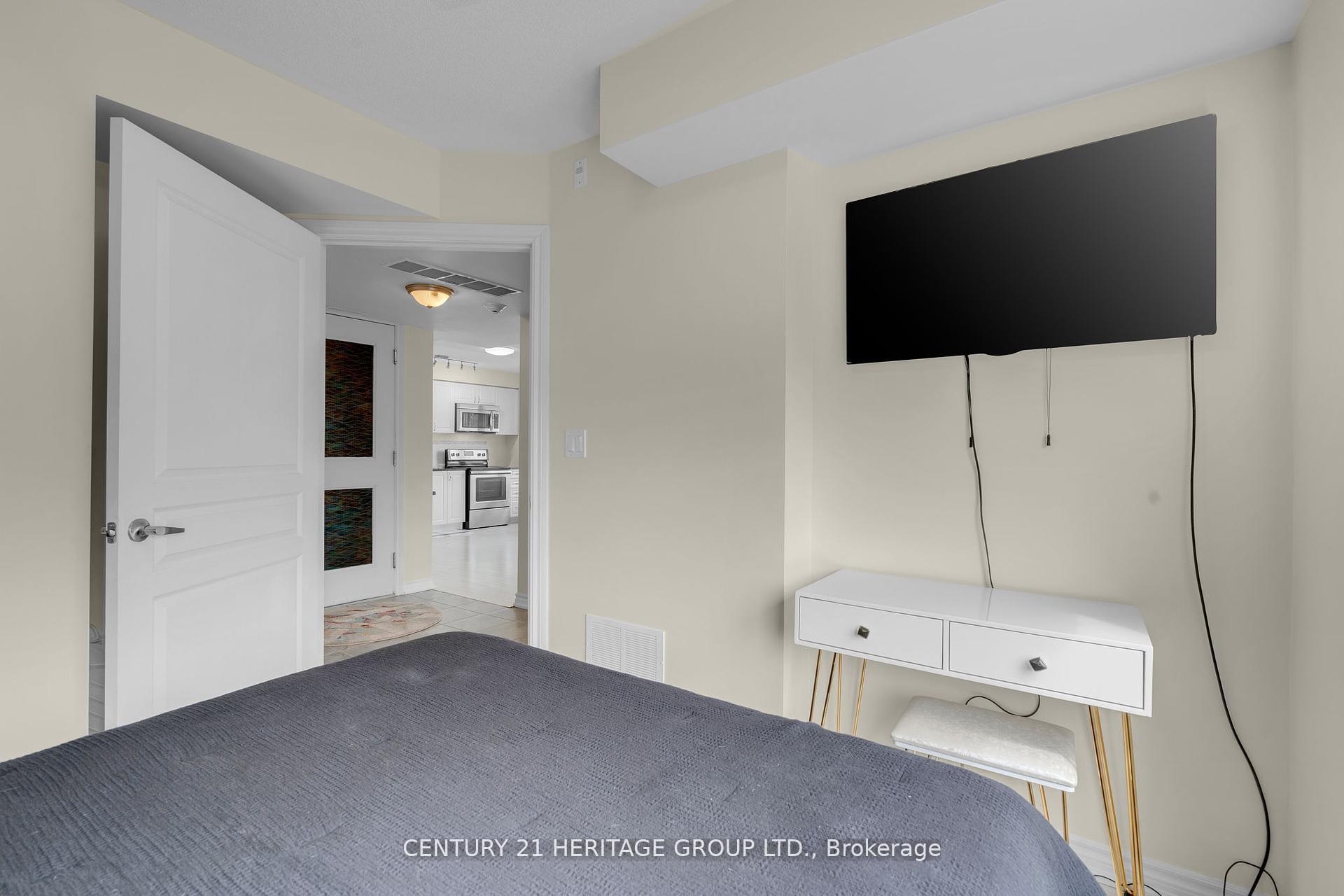 Photo 20 of Unit 200, 2 Anchorage Crescent, Collingwood — HOMEH