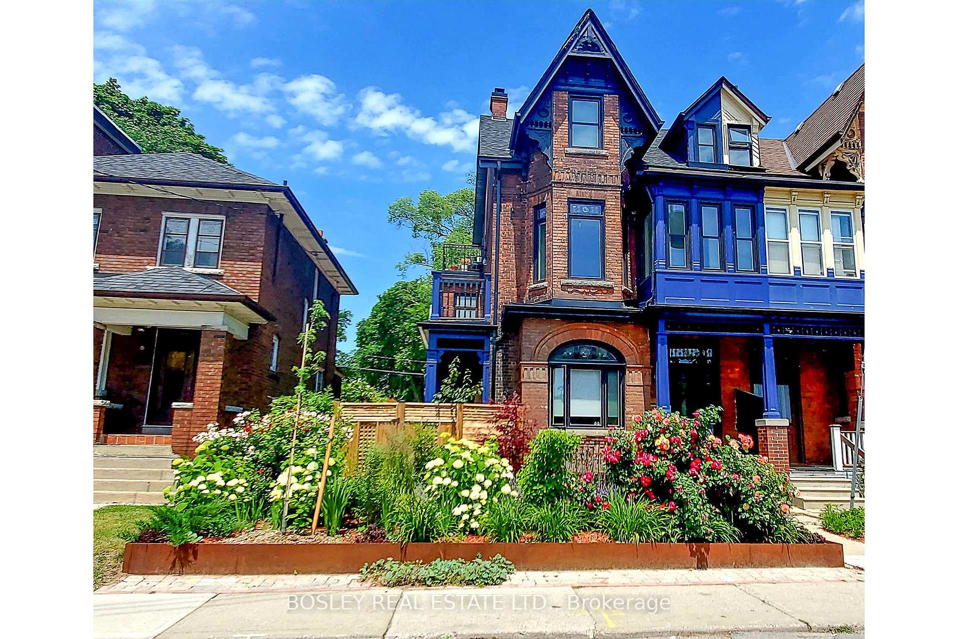 Front of Unit Lower, 10 Sylvan Avenue