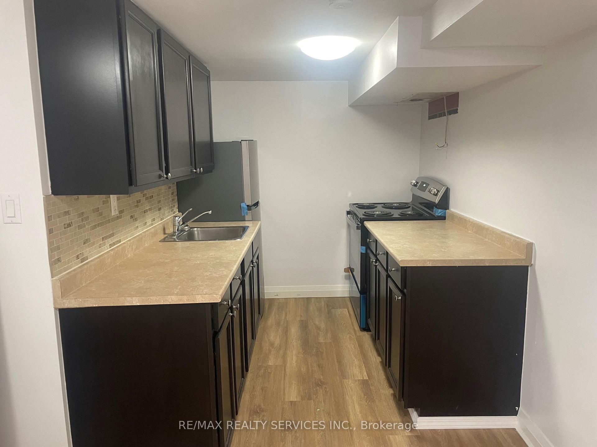 Photo 9 of Unit Lower, 2 Craig Street, Brampton, Downtown Brampton — HOMEH