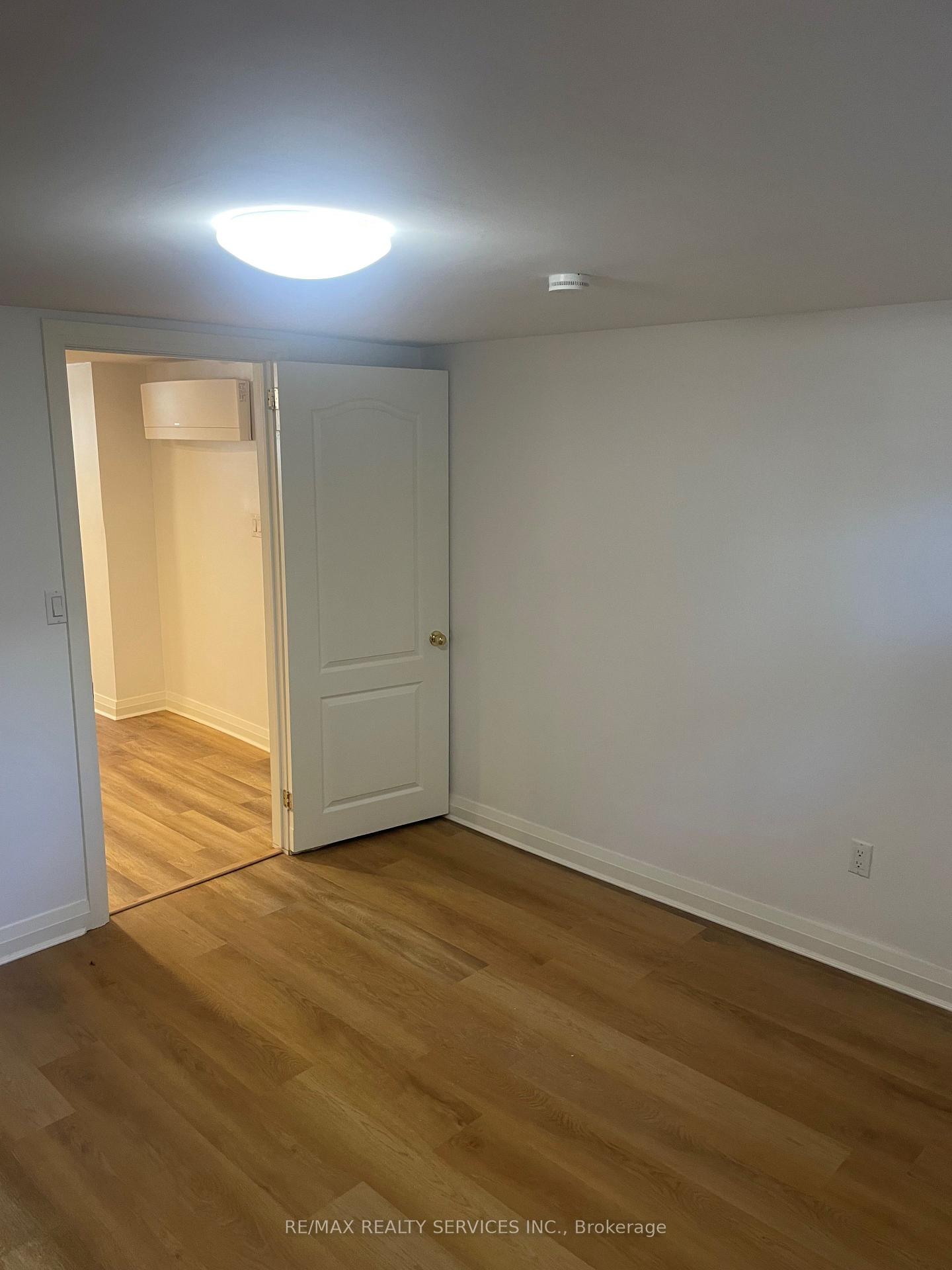 Photo 11 of Unit Lower, 2 Craig Street, Brampton, Downtown Brampton — HOMEH