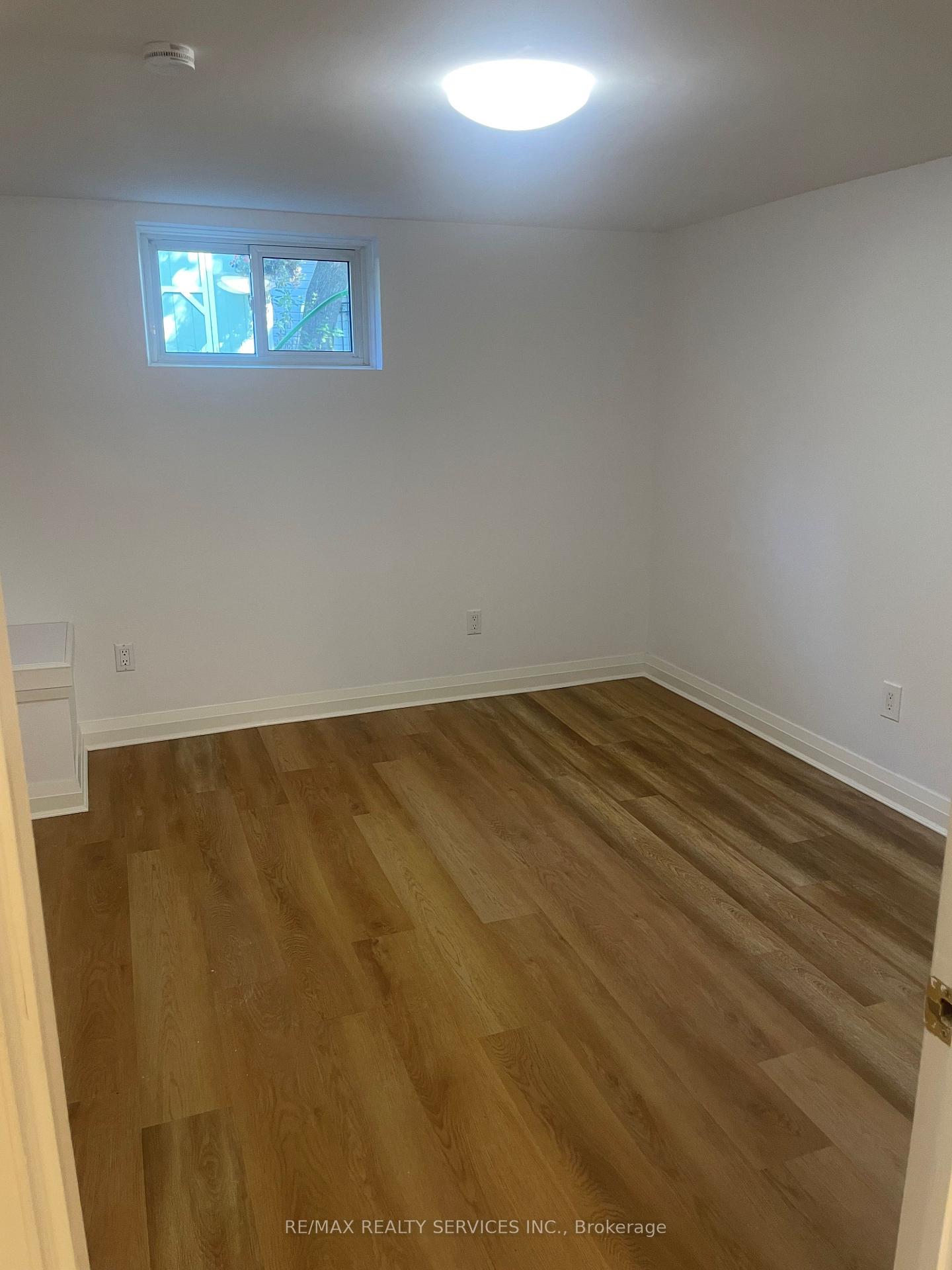 Photo 13 of Unit Lower, 2 Craig Street, Brampton, Downtown Brampton — HOMEH