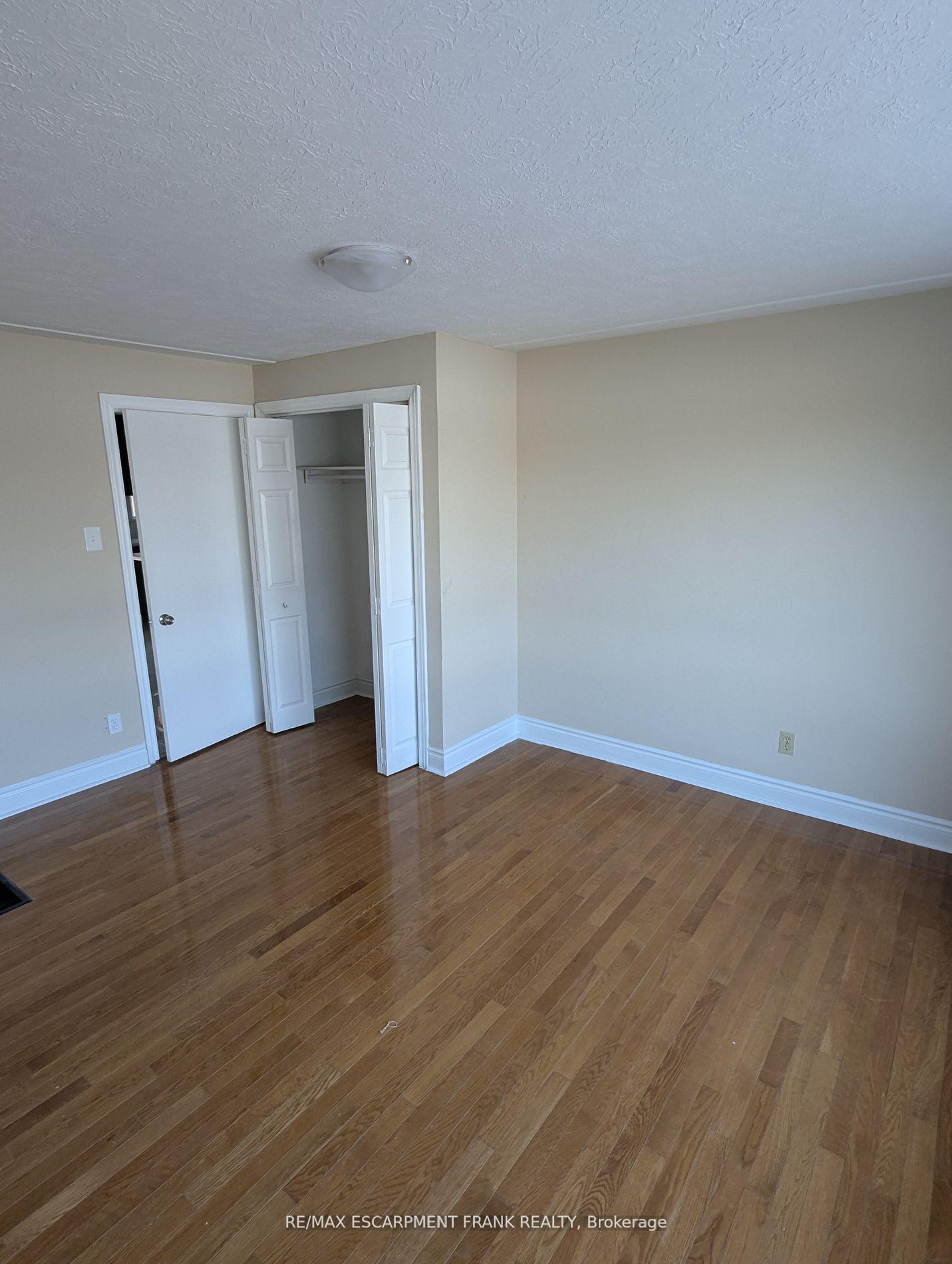 Photo 11 of Unit 1, 1294 Highway 6, Hamilton, Rural Flamborough — HOMEH