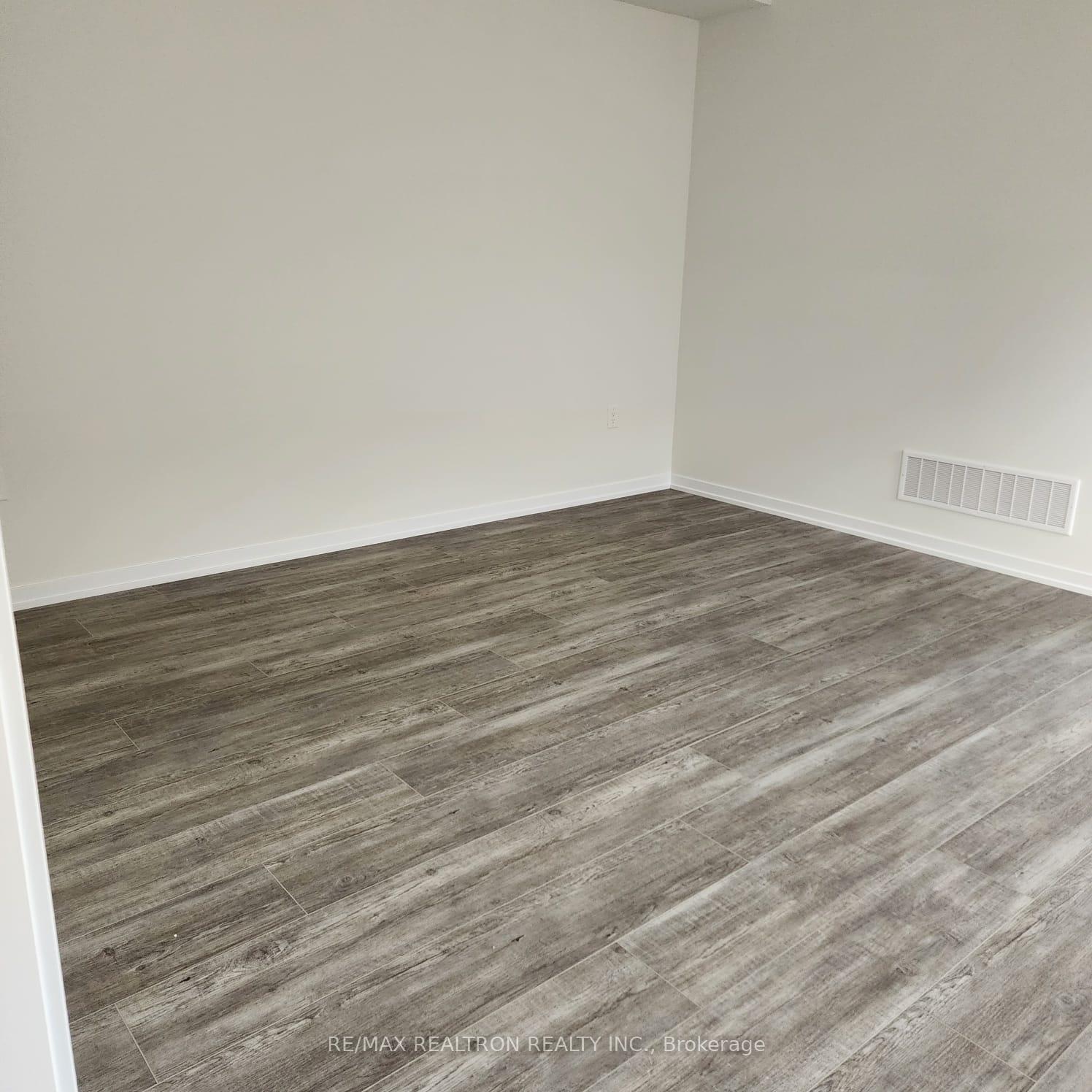 Photo 9 of 1531 Wheatcroft Drive, Oshawa, Kedron — HOMEH